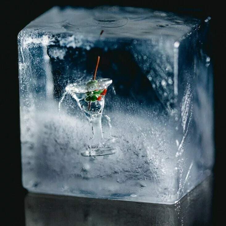 How to put your drinking on ice this January artwork