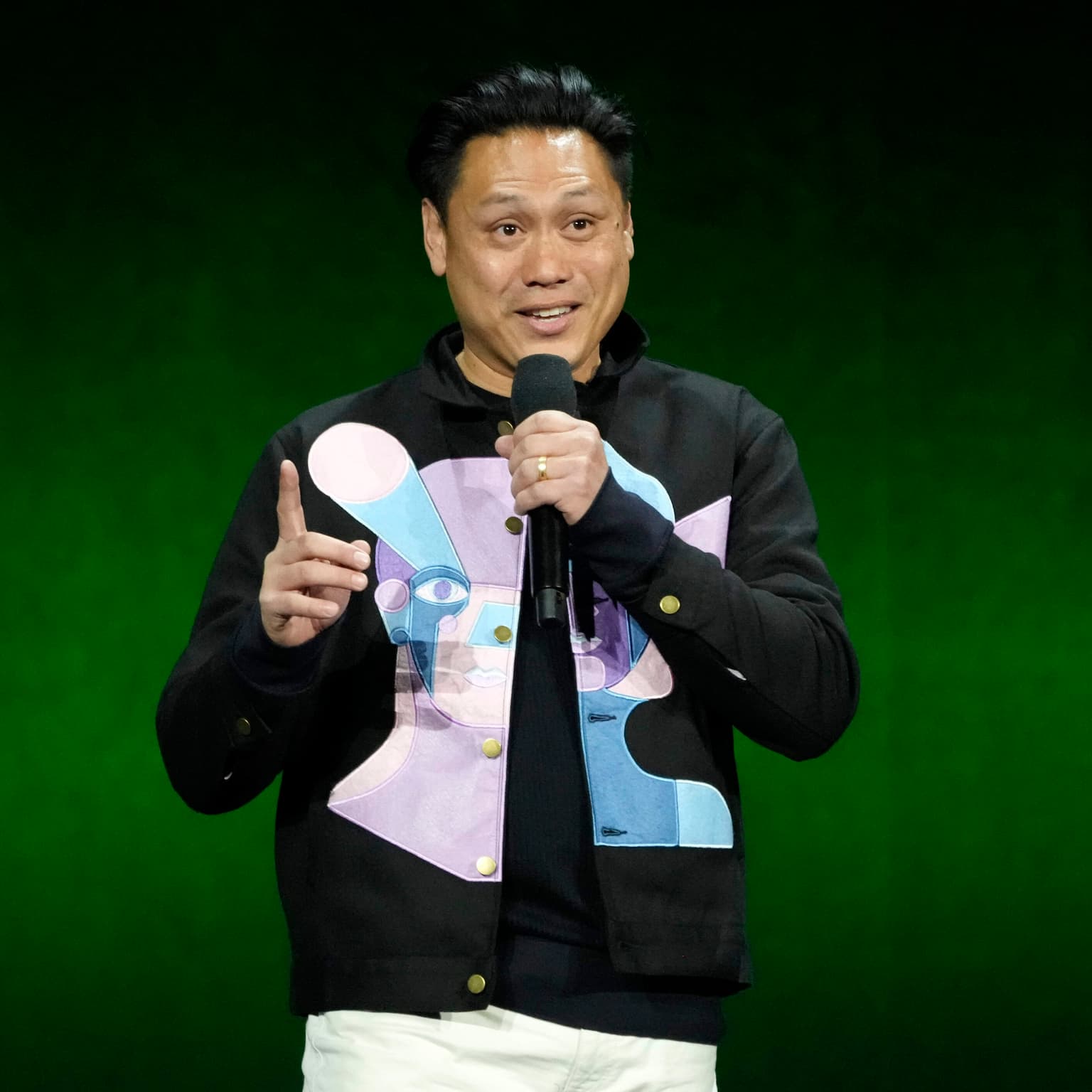 With "Wicked," director Jon M. Chu writes his own story artwork
