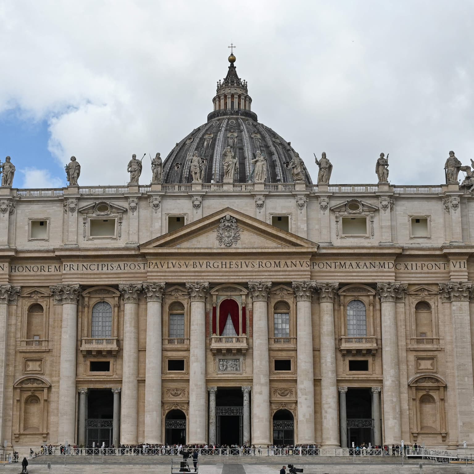 Why covering the Vatican is a really tough reporting assignment artwork