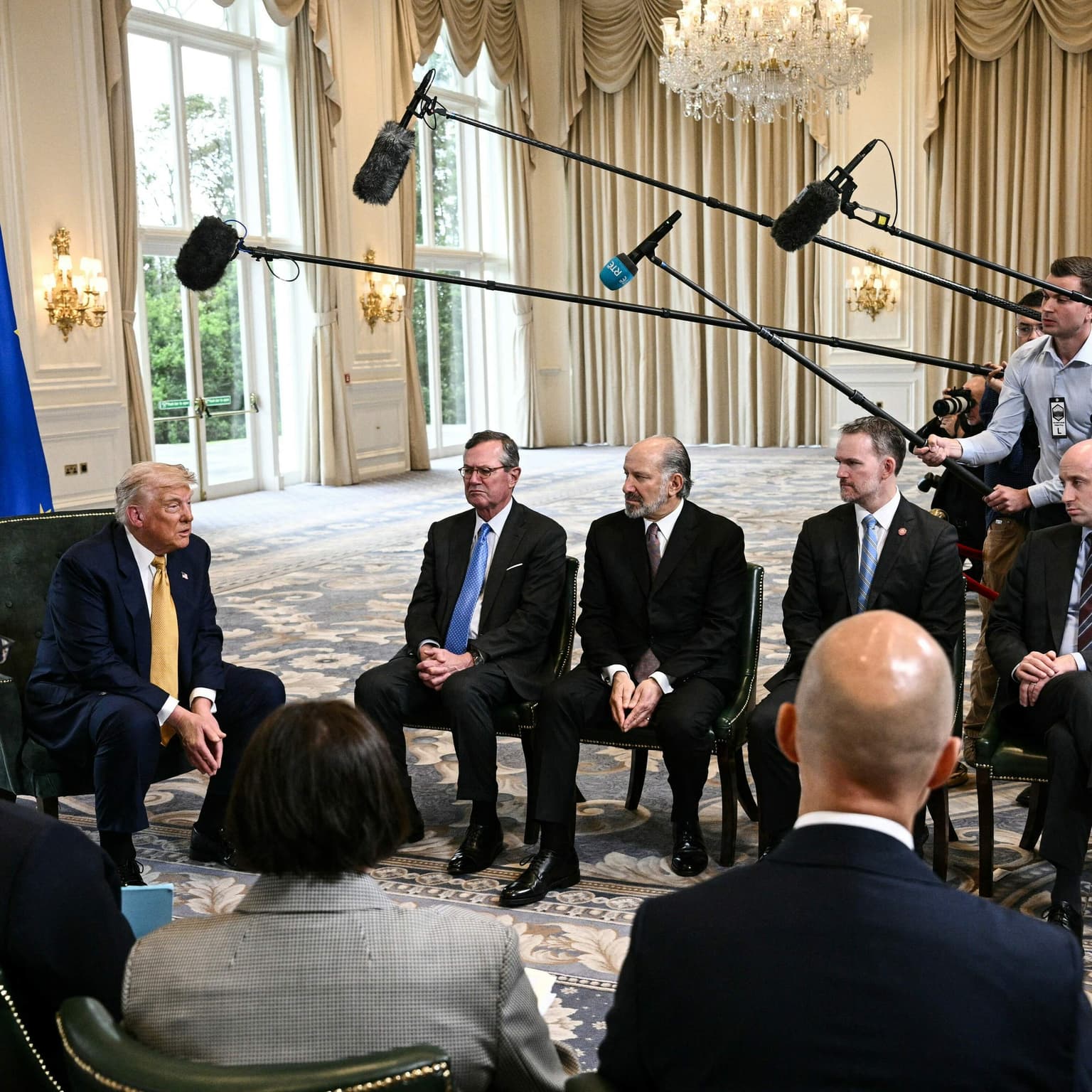 Facing persistent scrutiny over Epstein, the Trump administration rehashes 2016 probe artwork