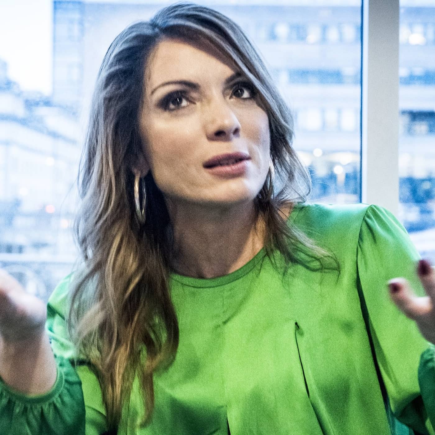 Extremt närgånget i Expressen om utsatt barn och var drar SVT gränsen för fejk i naturfilm? artwork