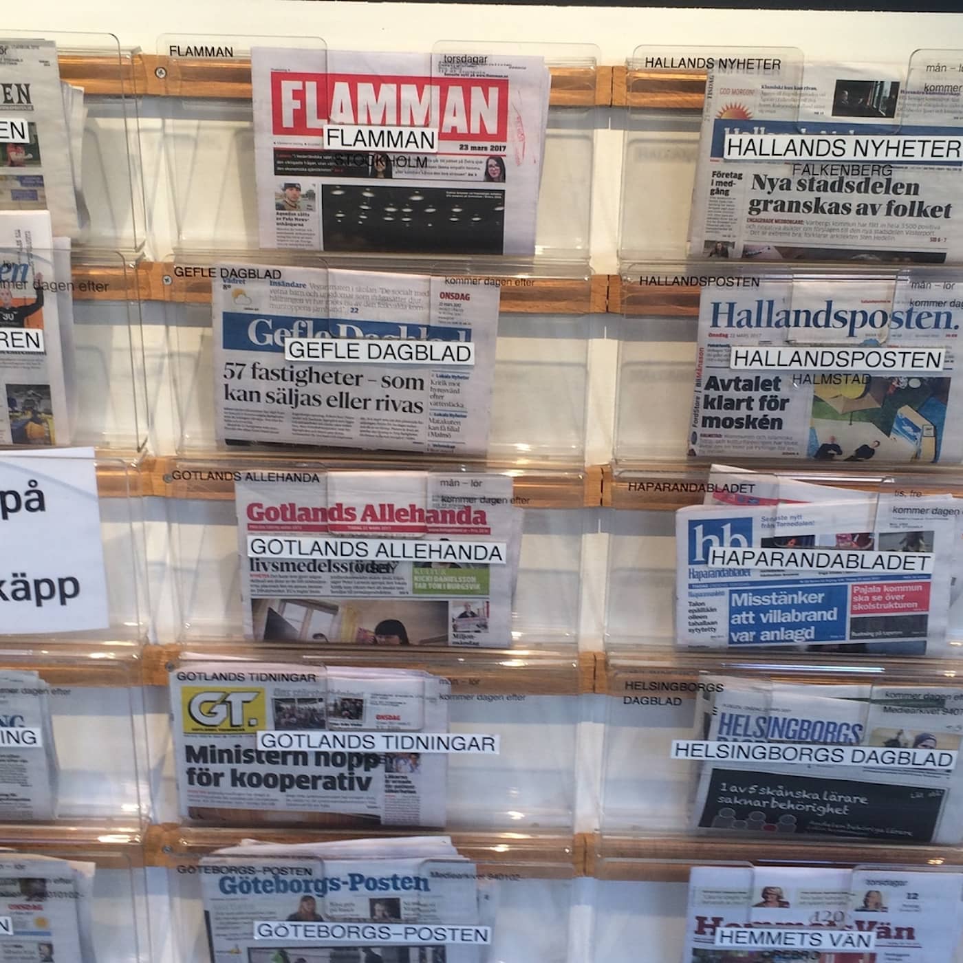 Kremlkramande rapportering och spretiga bibliotekspolicys artwork