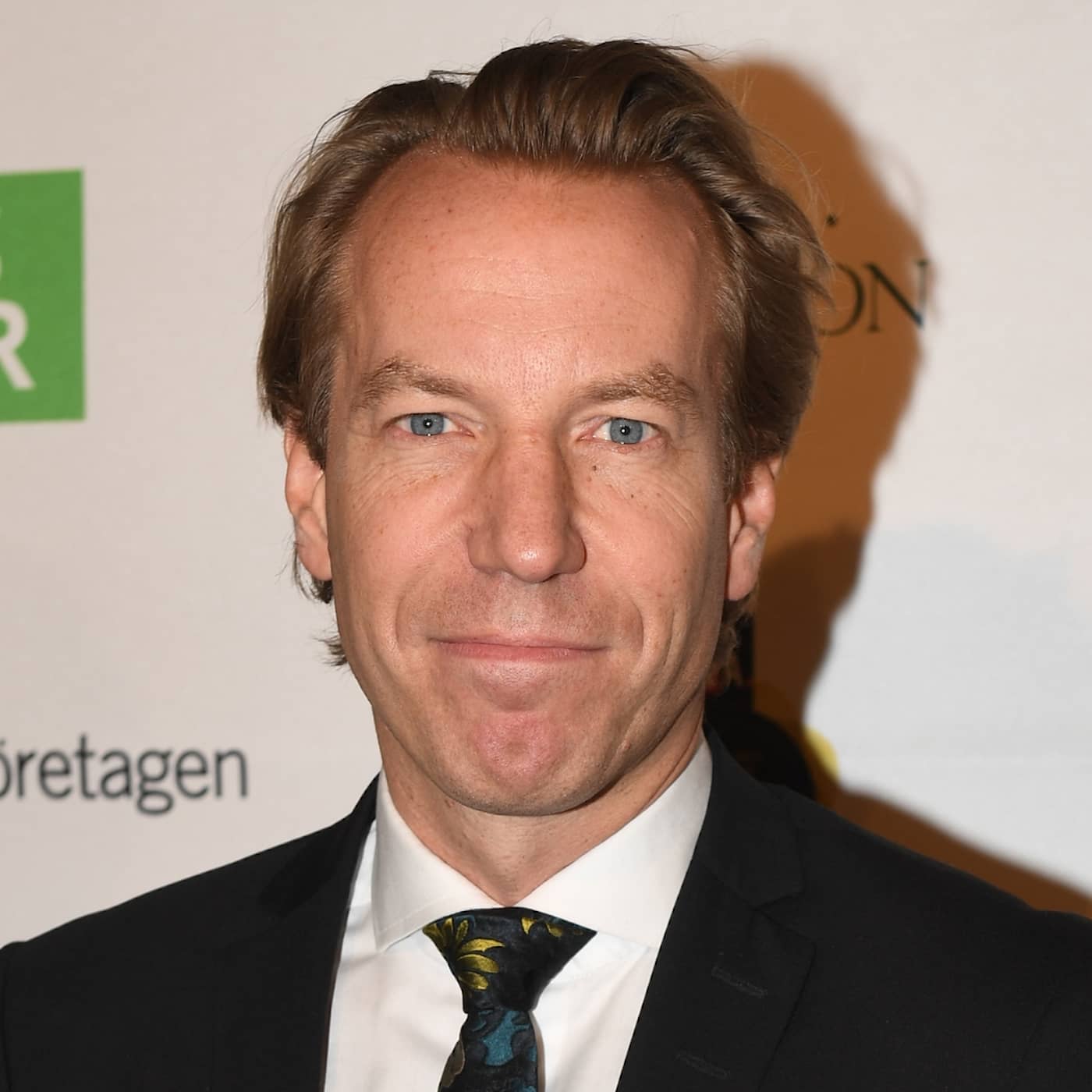 Vad vill Bonnier med Mittmedia? Okritisk teknikoptimism och konsten att sälja en TV-nyhet artwork