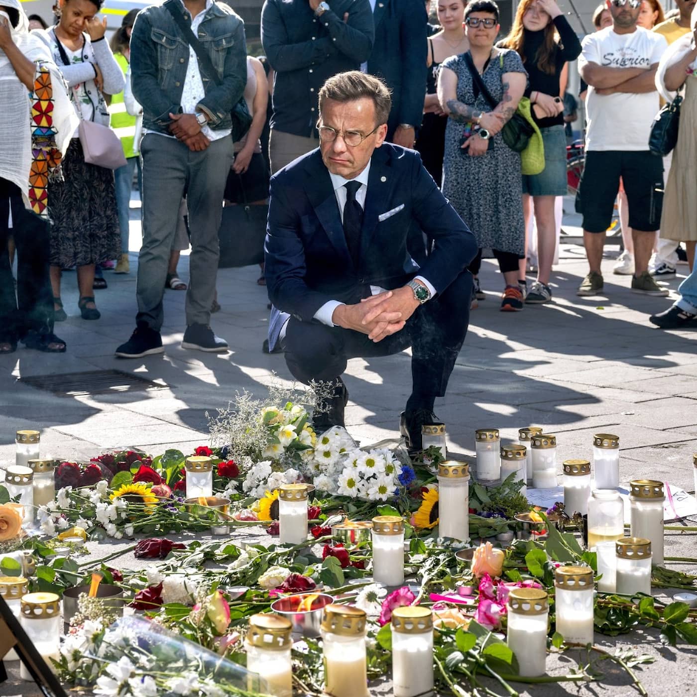 Loopande krimjournalistik i eskalerande våldsspiral artwork