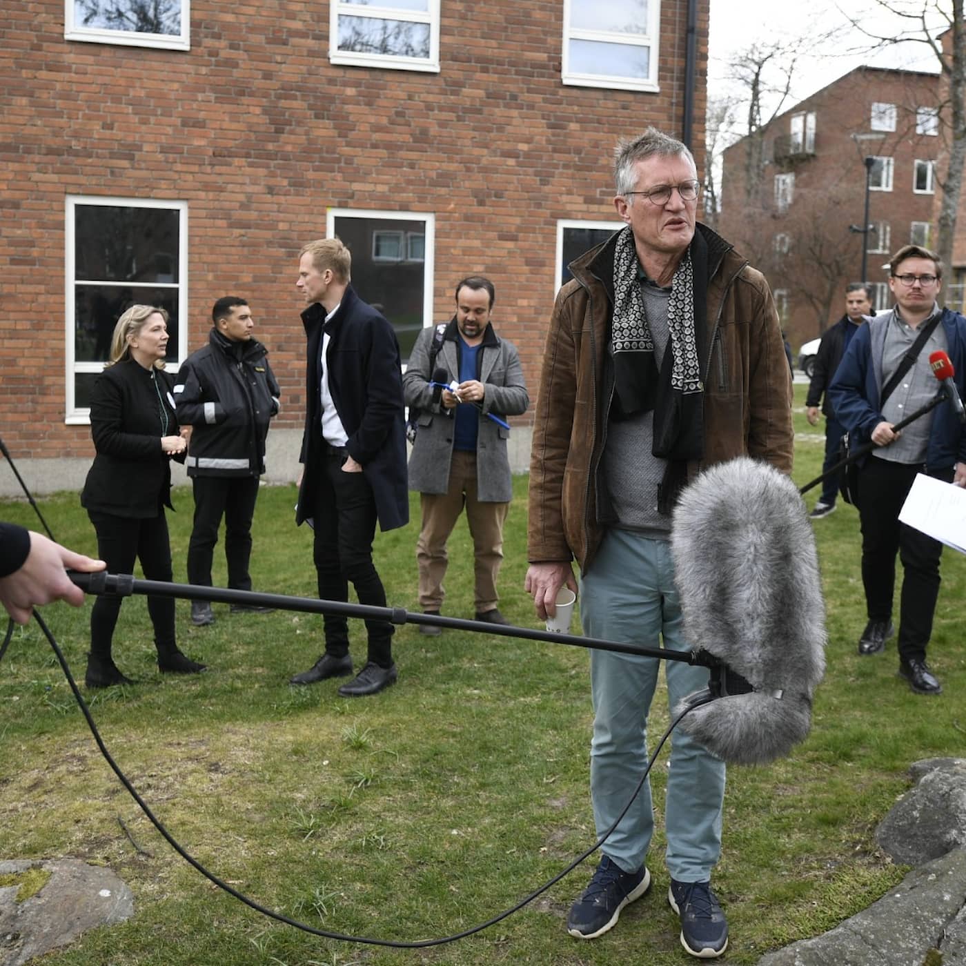 Midsommarrepris: Så har medierna bevakat och påverkats av coronakrisen artwork