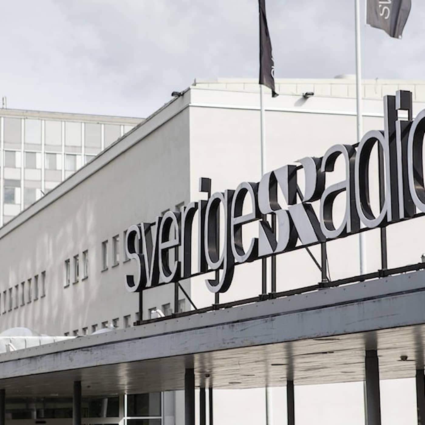 Namnpubliceringar när anhöriga blir offer, känslostorm när Dagens Eko byter form och bluffannons lurade tidningsläsare artwork
