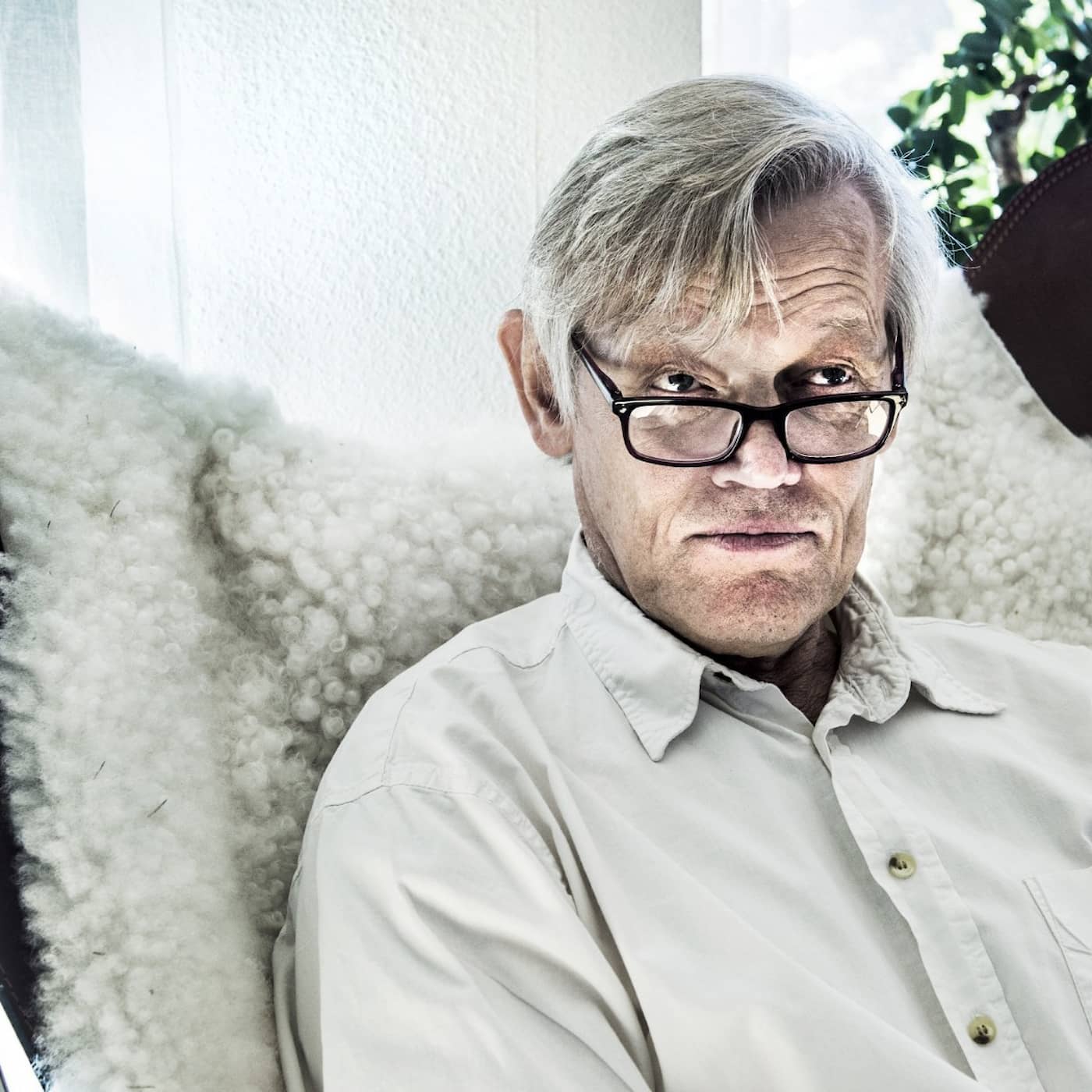 Häktad Göran Lambertz vill gå ut med sitt namn, många egna hästar i racet när Aftonbladet tipsar om trav, tidskriftsbranschen ömsar skinn artwork