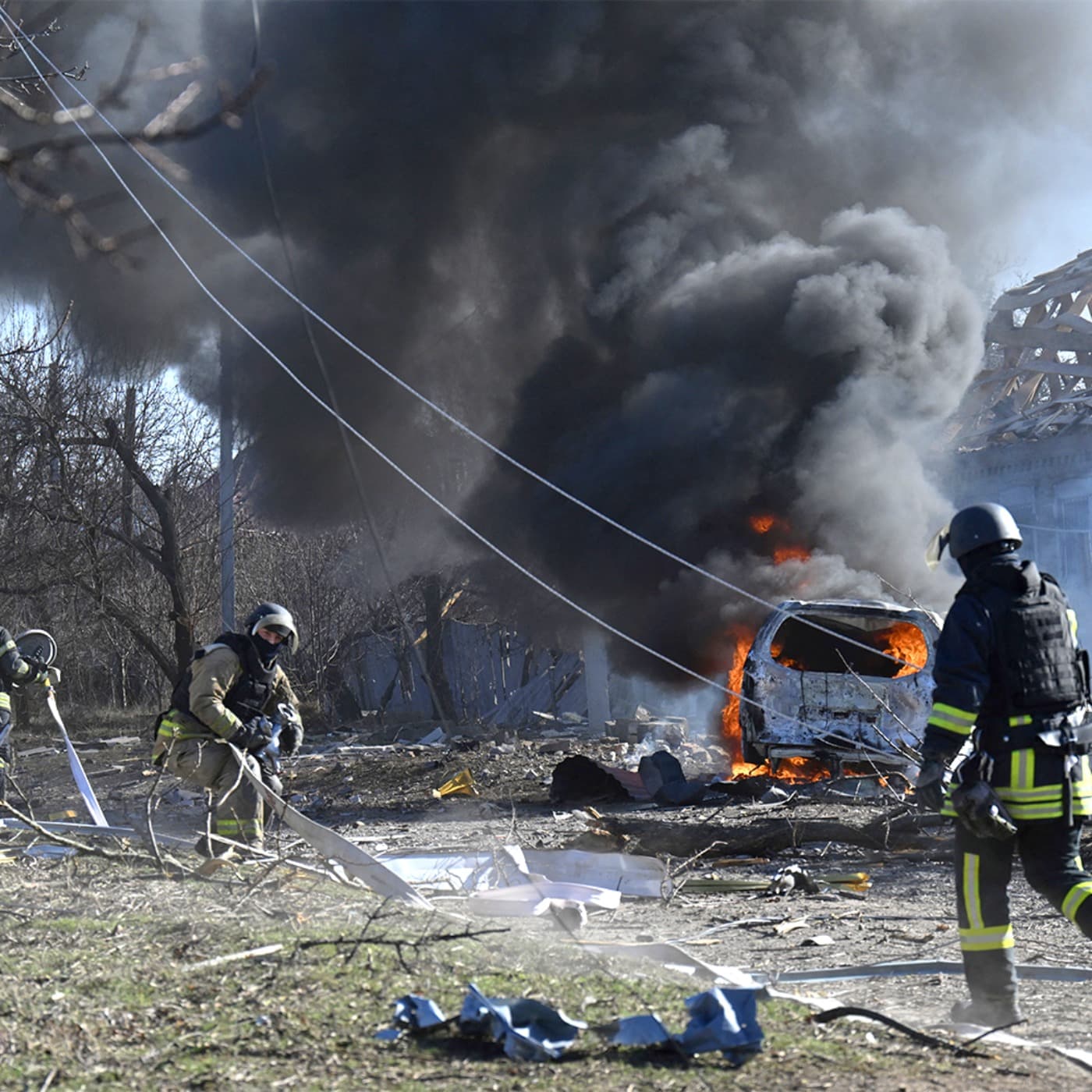 'Retribution' as bomb kills officers in occupied Ukraine & Trump admits Putin ‘doesn't want peace’ artwork
