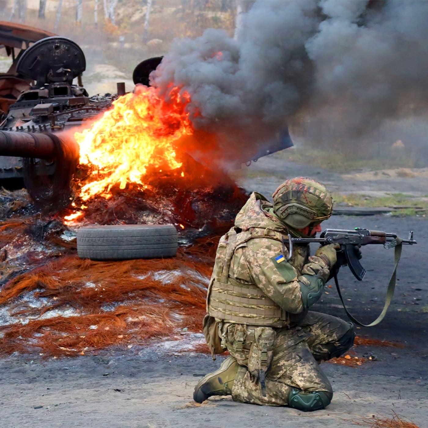 Pentagon freezes precision weapons and air defence shipment to Ukraine & interview with a former Kremlin propagandist artwork