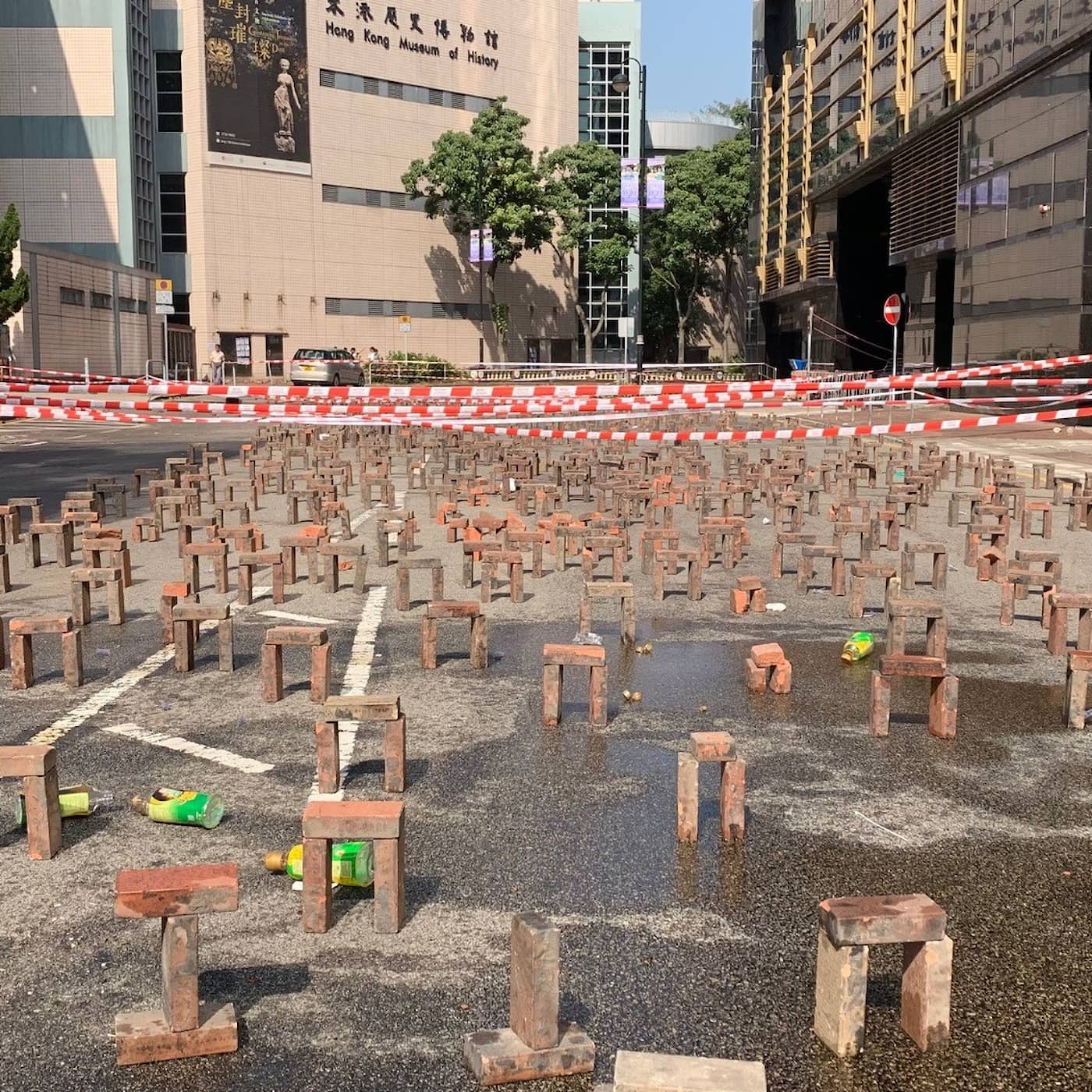 Kinas hot, dödsskjutning i Malmö, rörliga väljare, brexitmotståndarnas halmstrå, SD:s tankar om public service, Hong Kong och Irakprotester artwork