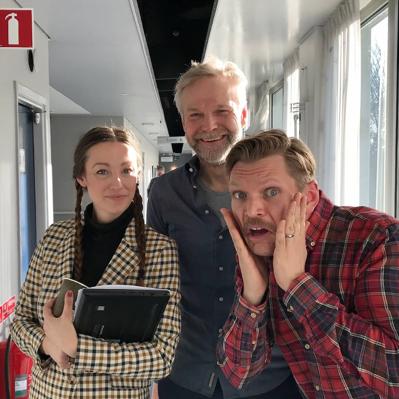 299: "Färre vänner och färre svek" artwork
