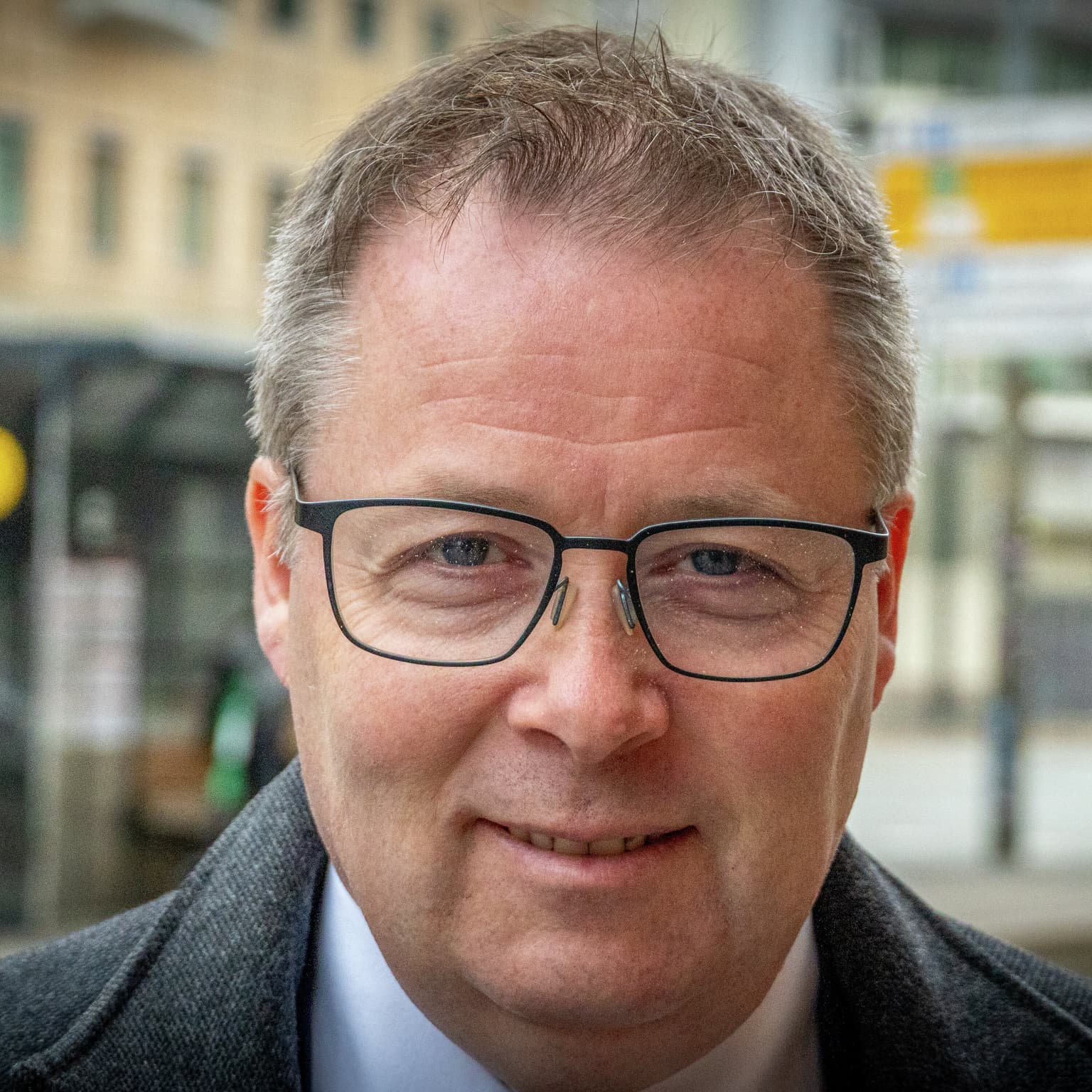 Forsvarsminister Bjørn Arild Gram om F16, norsk støtte til Ukraina og faren for sabotasje artwork