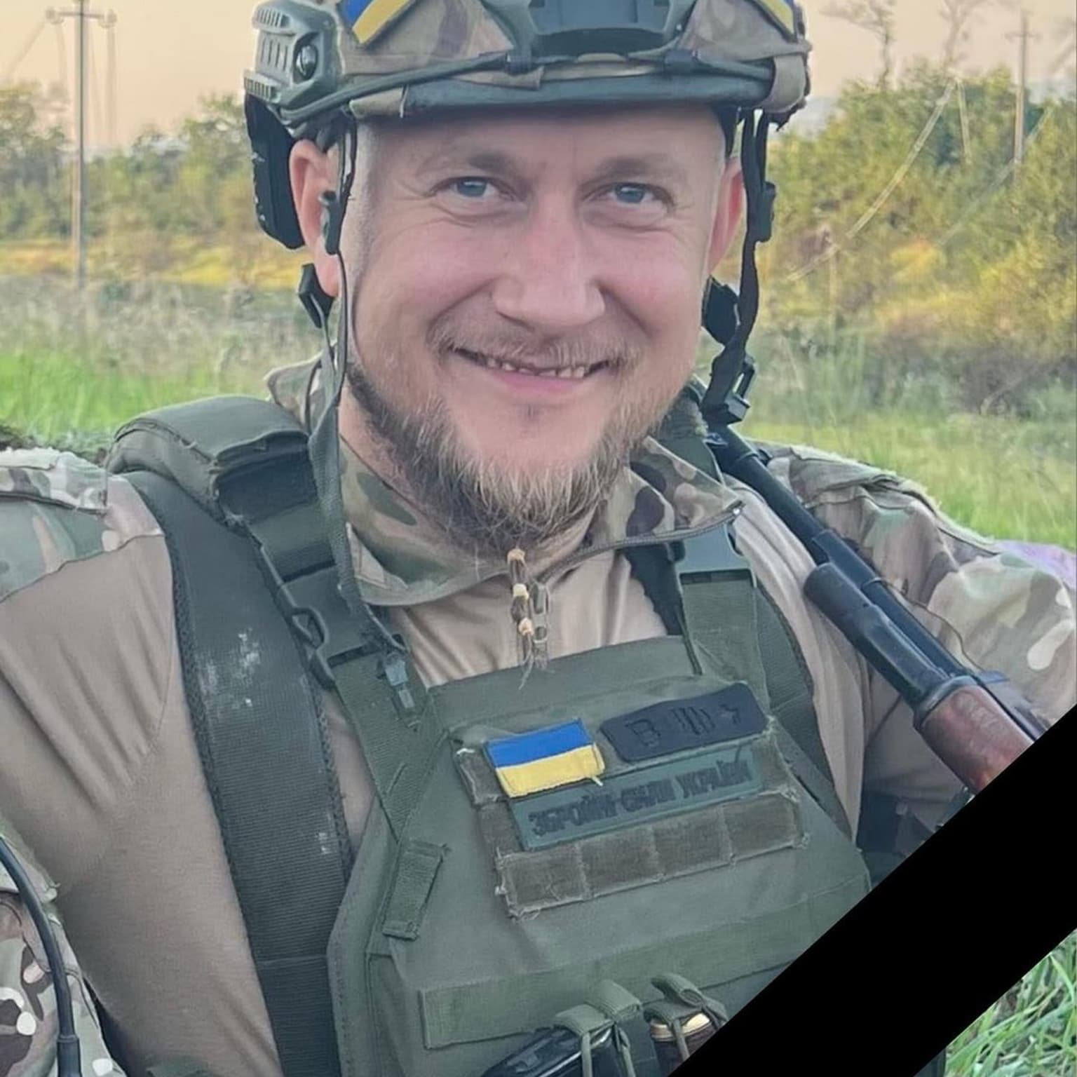 Ukrainsk motangrep, angrep mot russisk flyplass og Krym under massivt press artwork