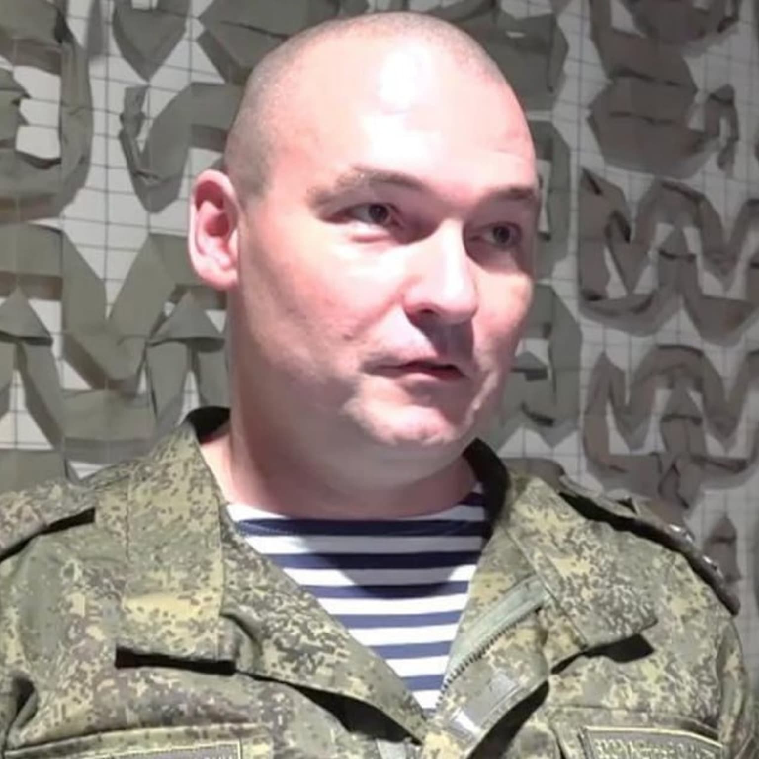 Russisk general drept i Kursk, kritisk situasjon ved Pokrovsk og rekordstort russisk angrep artwork