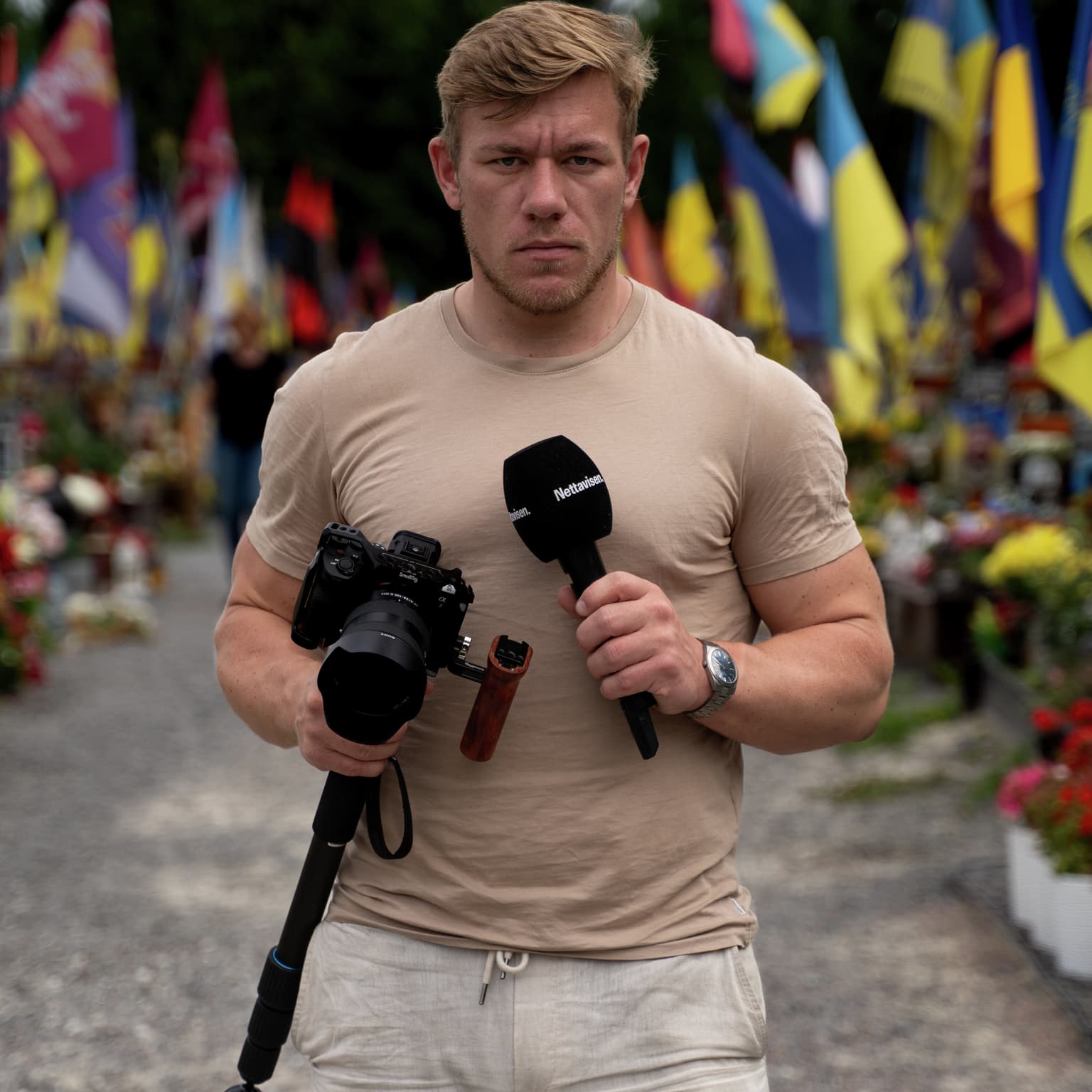 Minefelt, håndgranater og bomberom med Nettavisen i Ukraina. Gjest Thomas Bløndal artwork