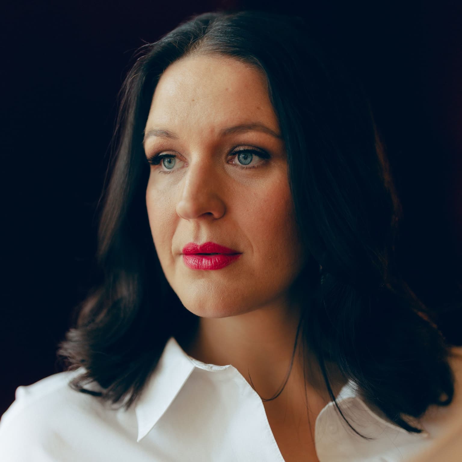She Risked Her Voice to Become a Mother artwork