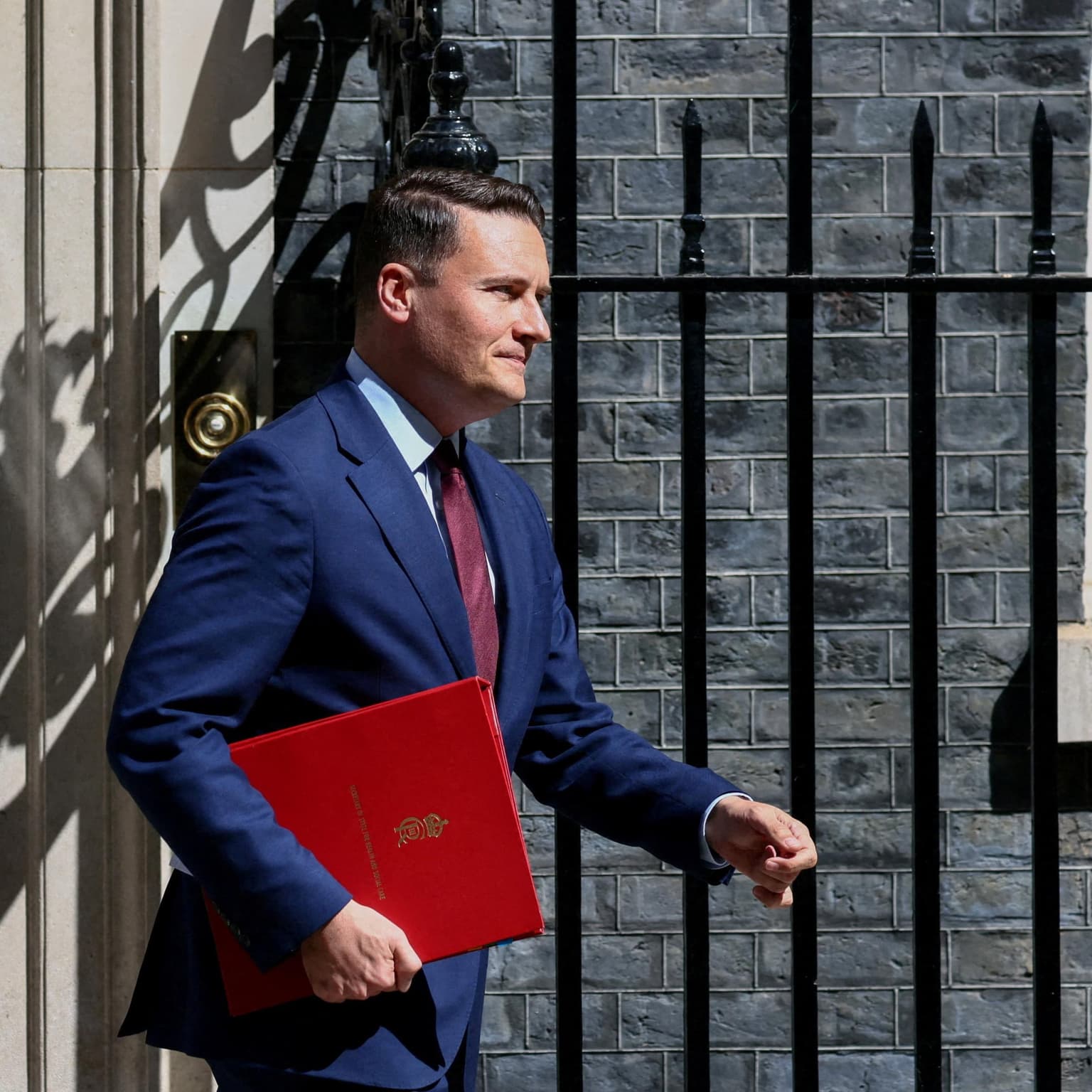 Wes walks but has Burnham got the momentum? – The Latest artwork