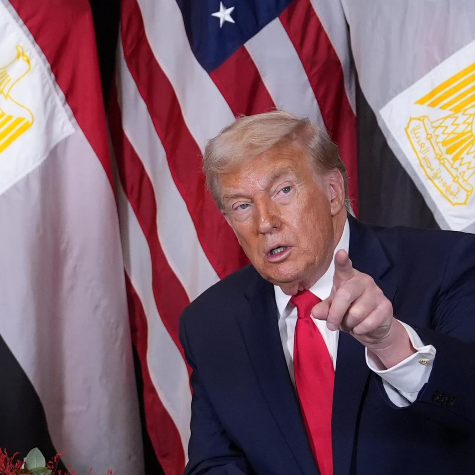 Will Trump’s board of peace replace the UN? artwork