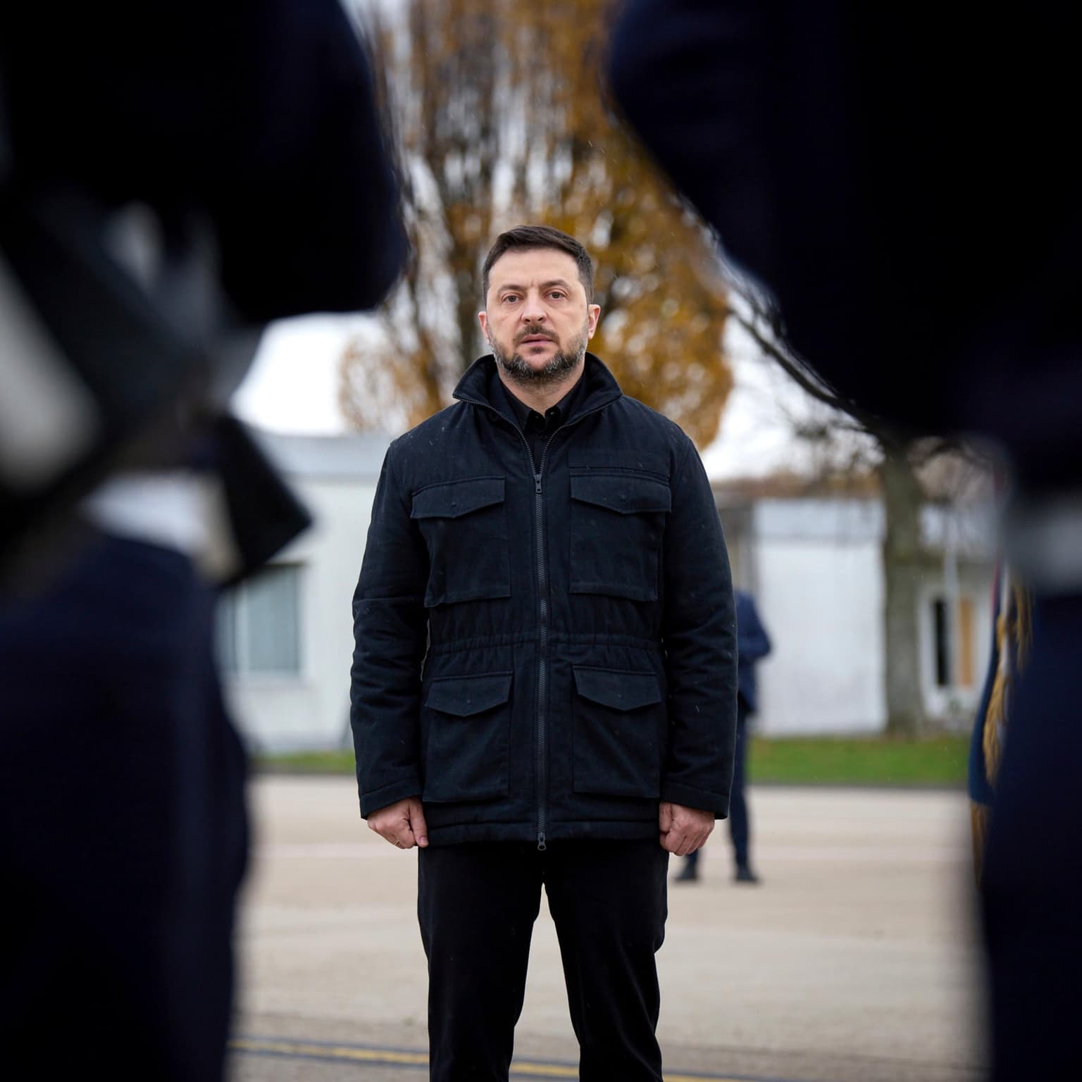 The frantic push to bring peace to Ukraine artwork
