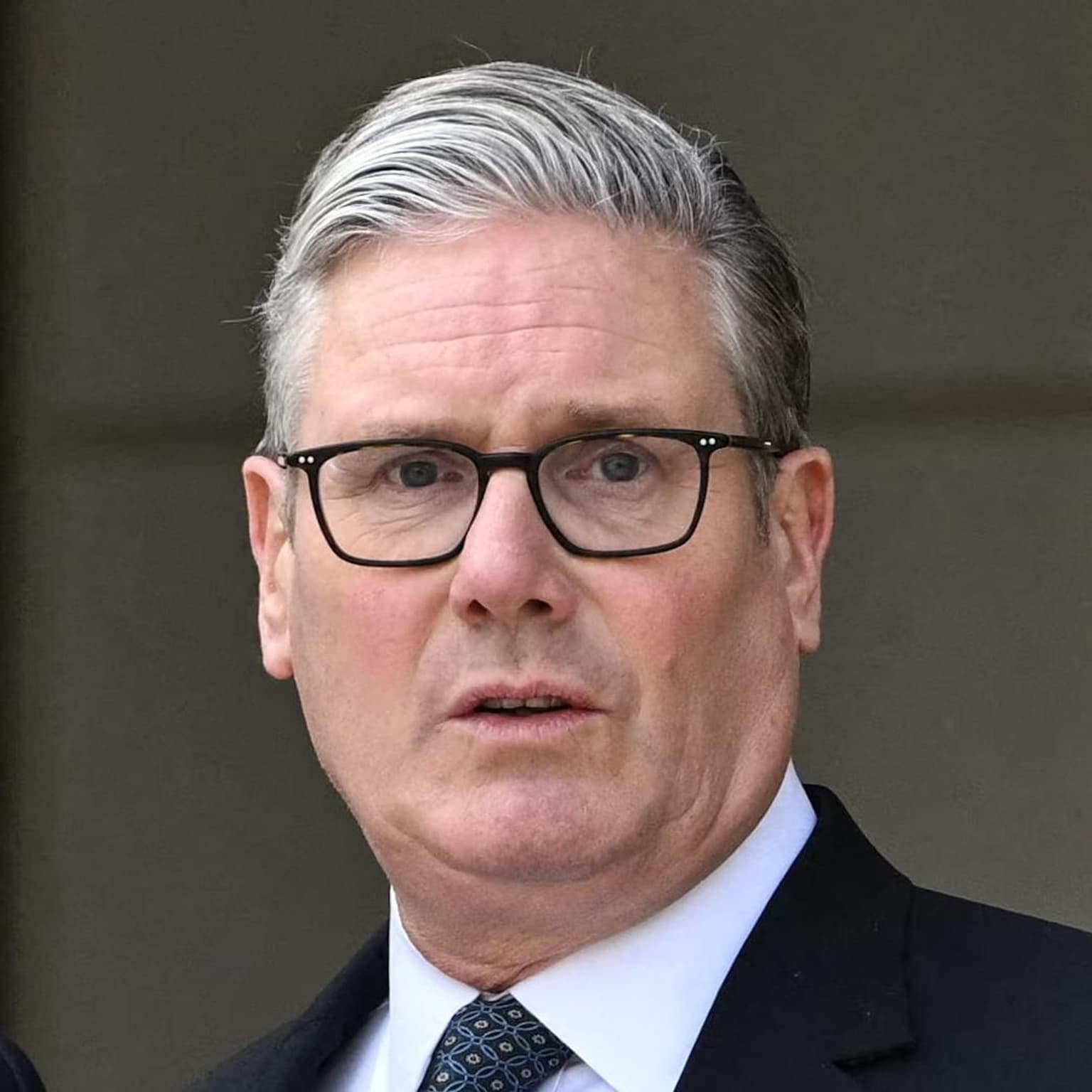 Is Mandelson vetting scandal the final straw for Starmer? – The Latest artwork