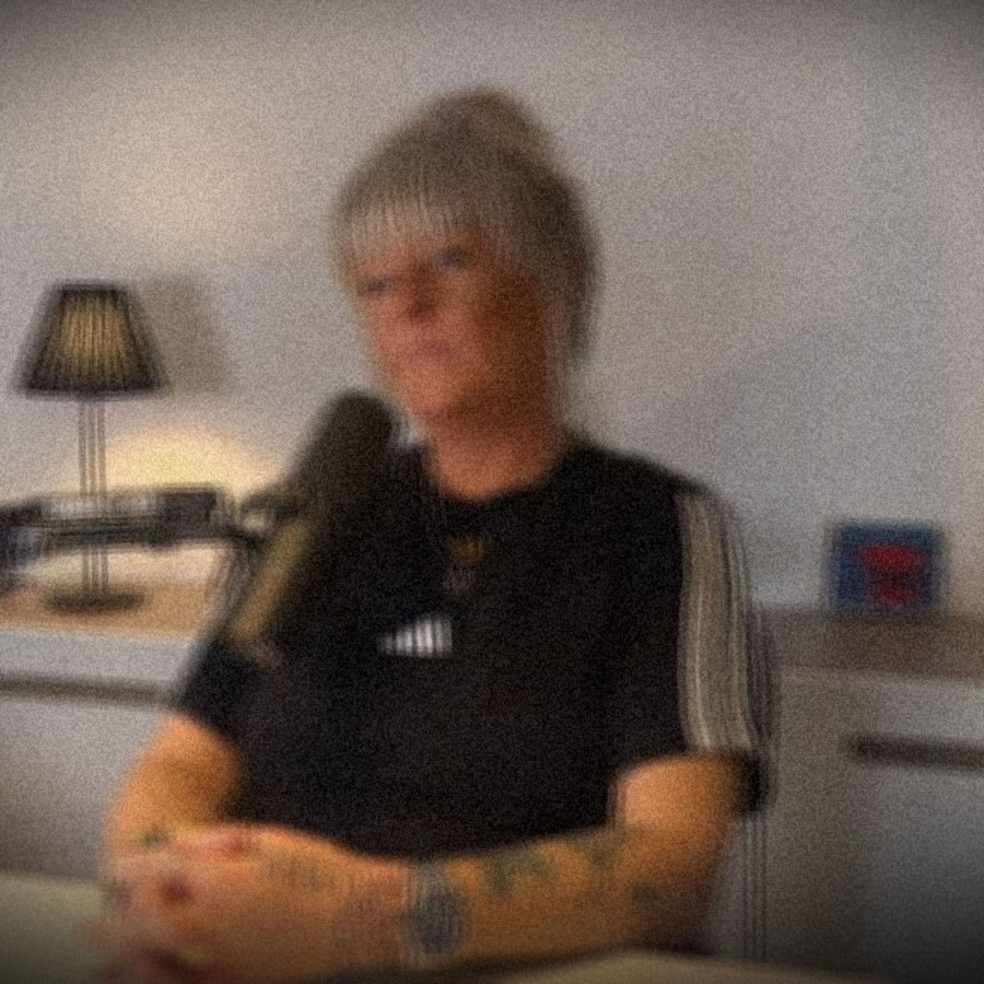Sabrines Sammenbrud (1:2) - Barndommen: "Der skete ting, som ALDRIG burde være sket.." artwork