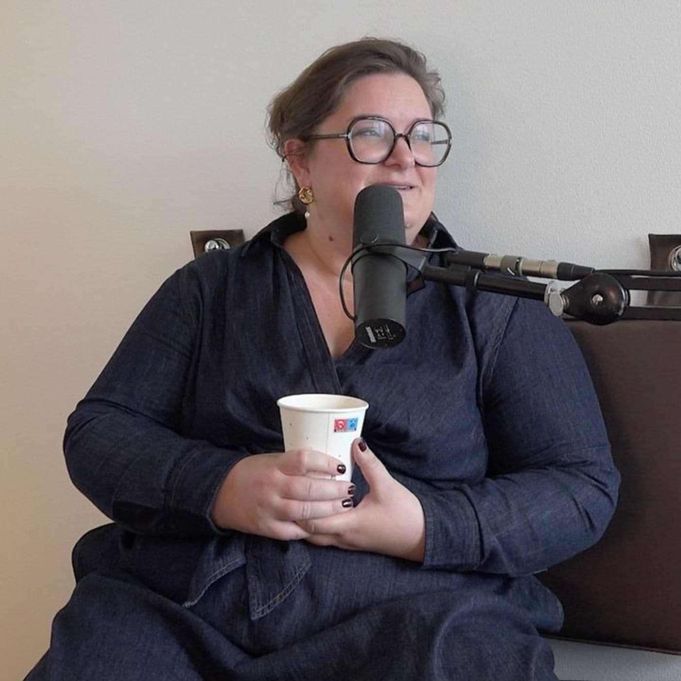 *Replay* Camilles Vendepunkt - "Forestil dig at være et barn, der udsættes for overgreb og bare efterlades som en ligegyldig ting" artwork