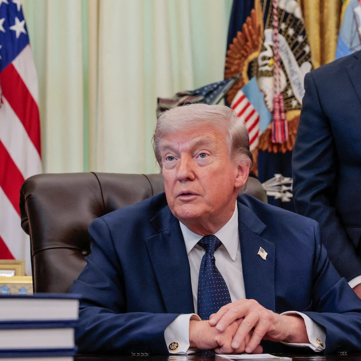 Foregår der insiderhandler under Trump? artwork