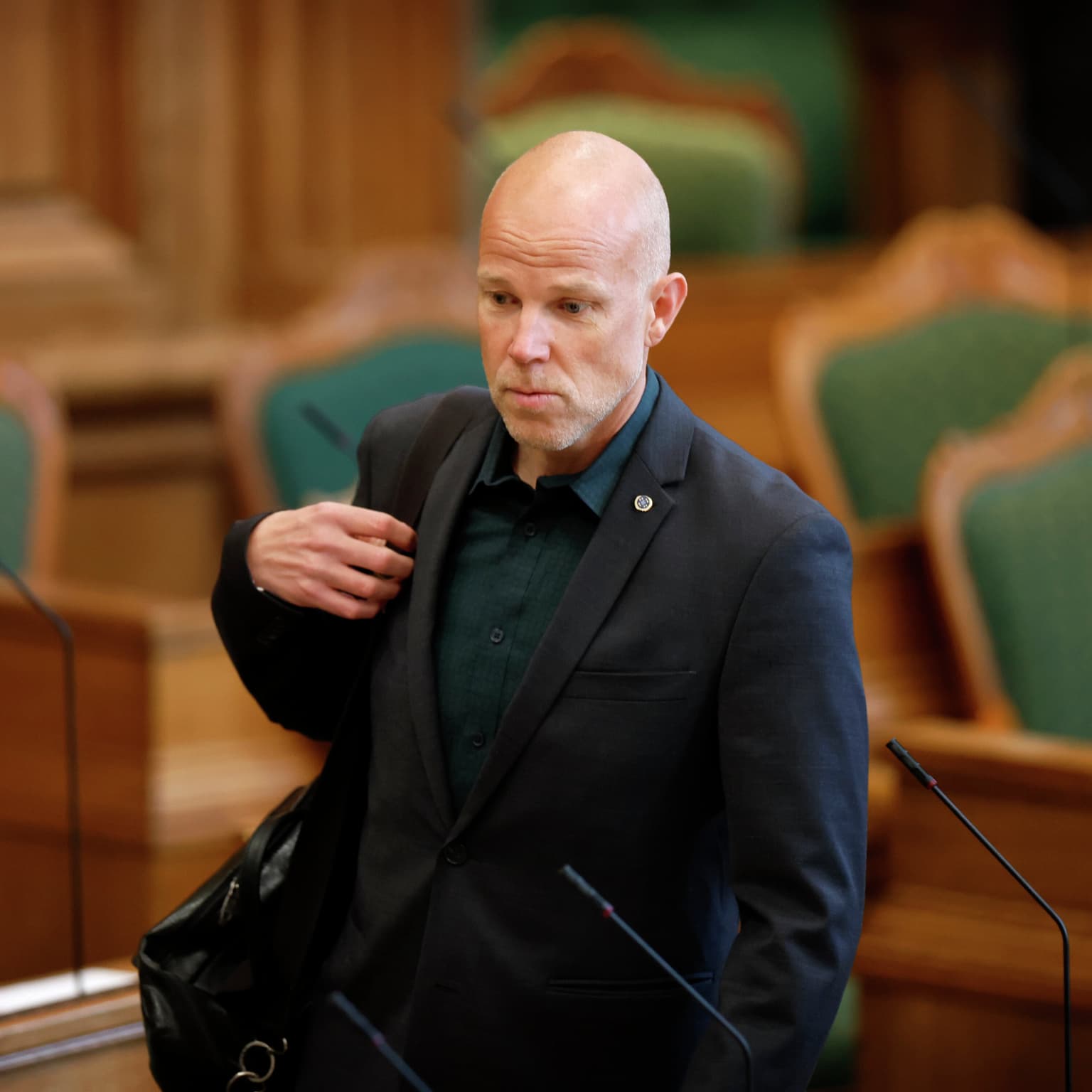 LA: »Der er ikke nogen akut fare for danskernes drikkevand« artwork