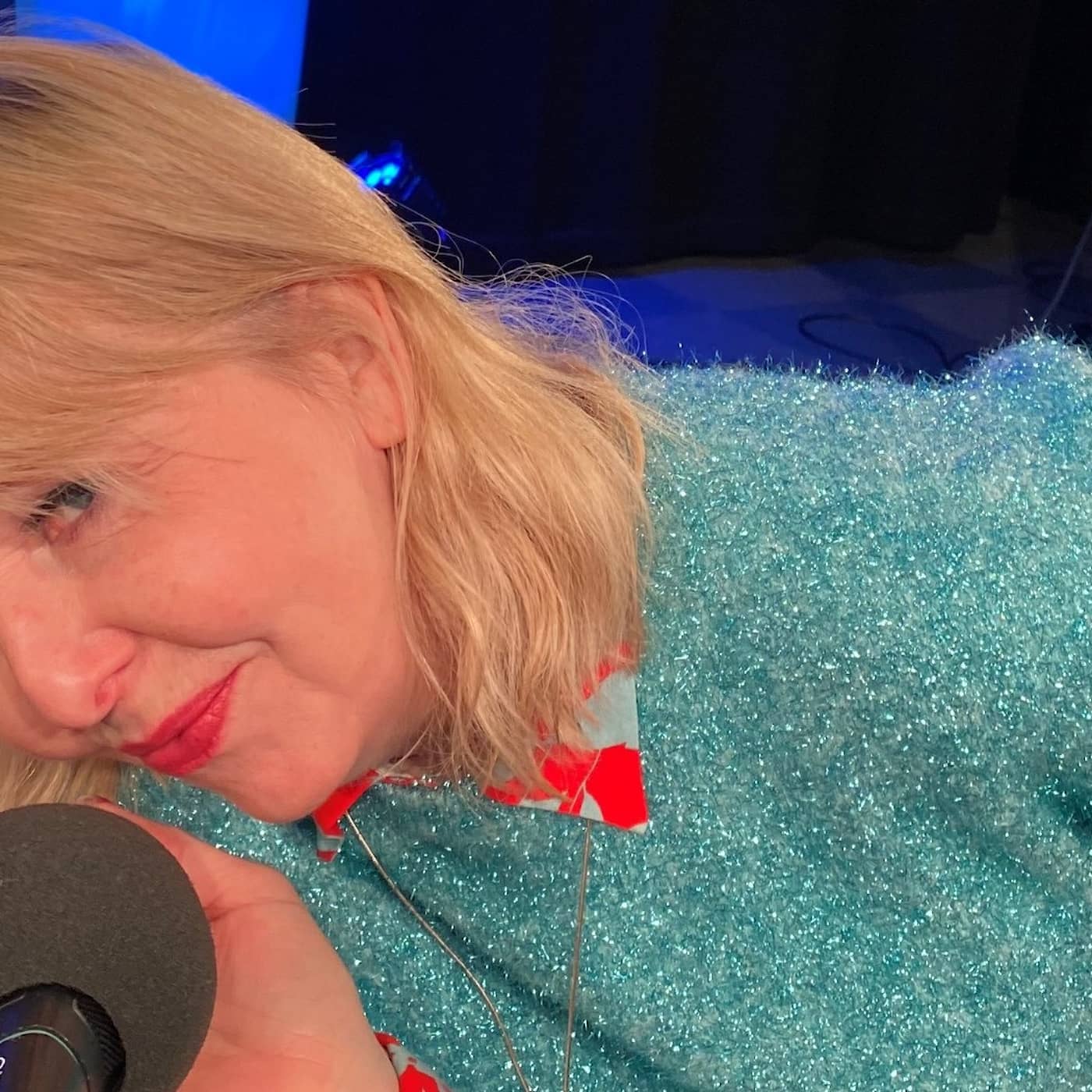 Pia Johansson döper om sig till Lilla Gullemulle artwork