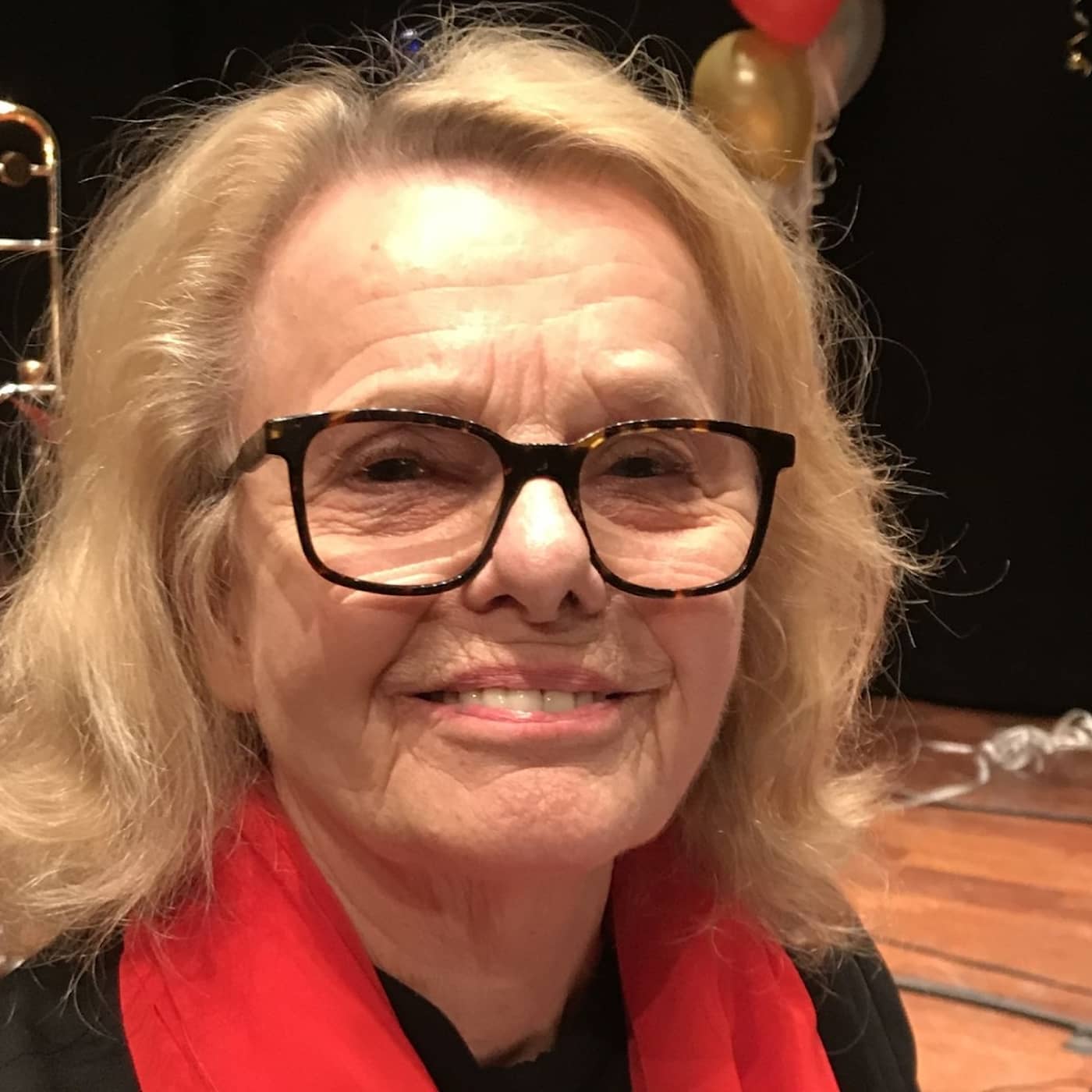 Marie Göranzon vill lämna lokalen! artwork