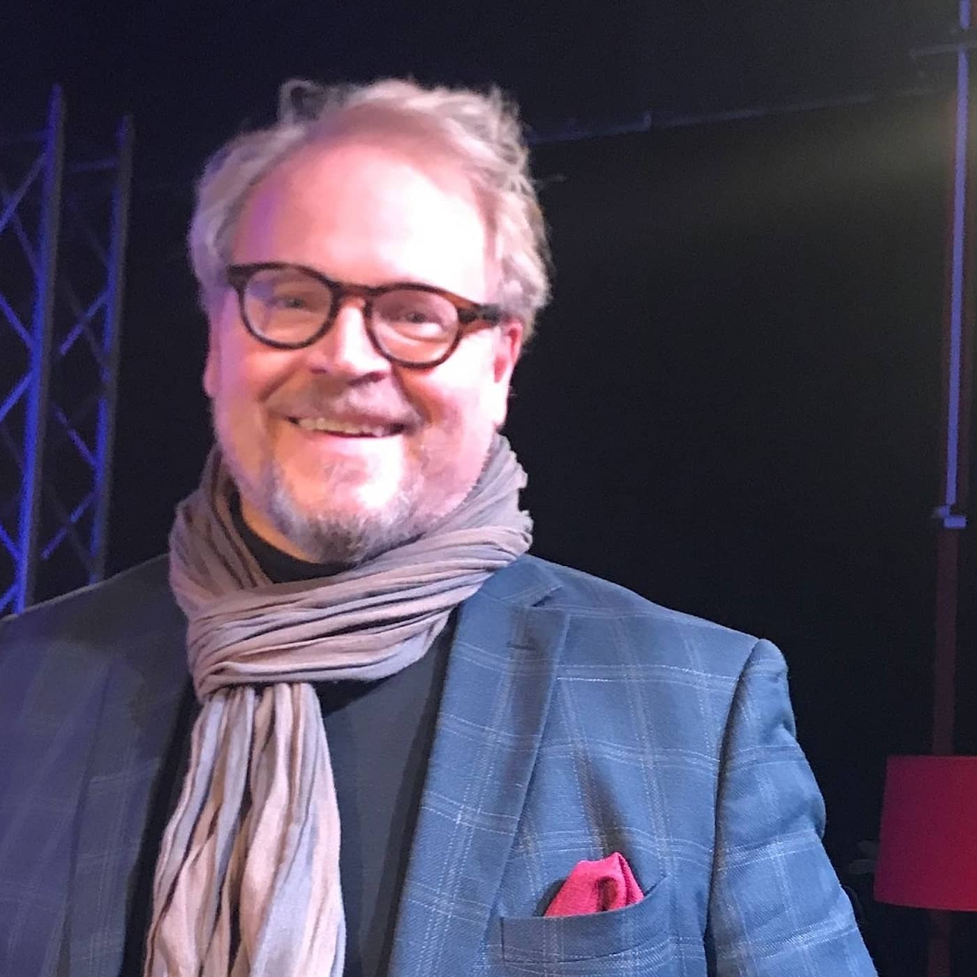 Så firar Fredrik Lindström slarvighetens dag! artwork