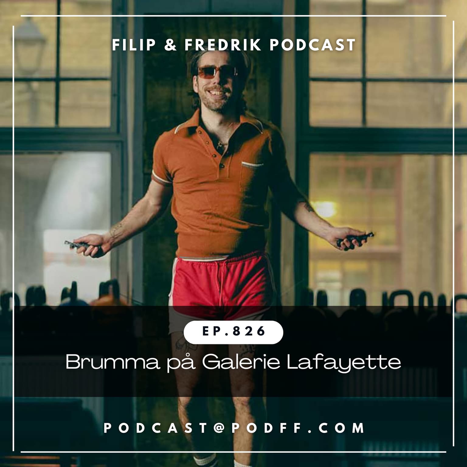 826. Brumma på Galerie Lafayette artwork