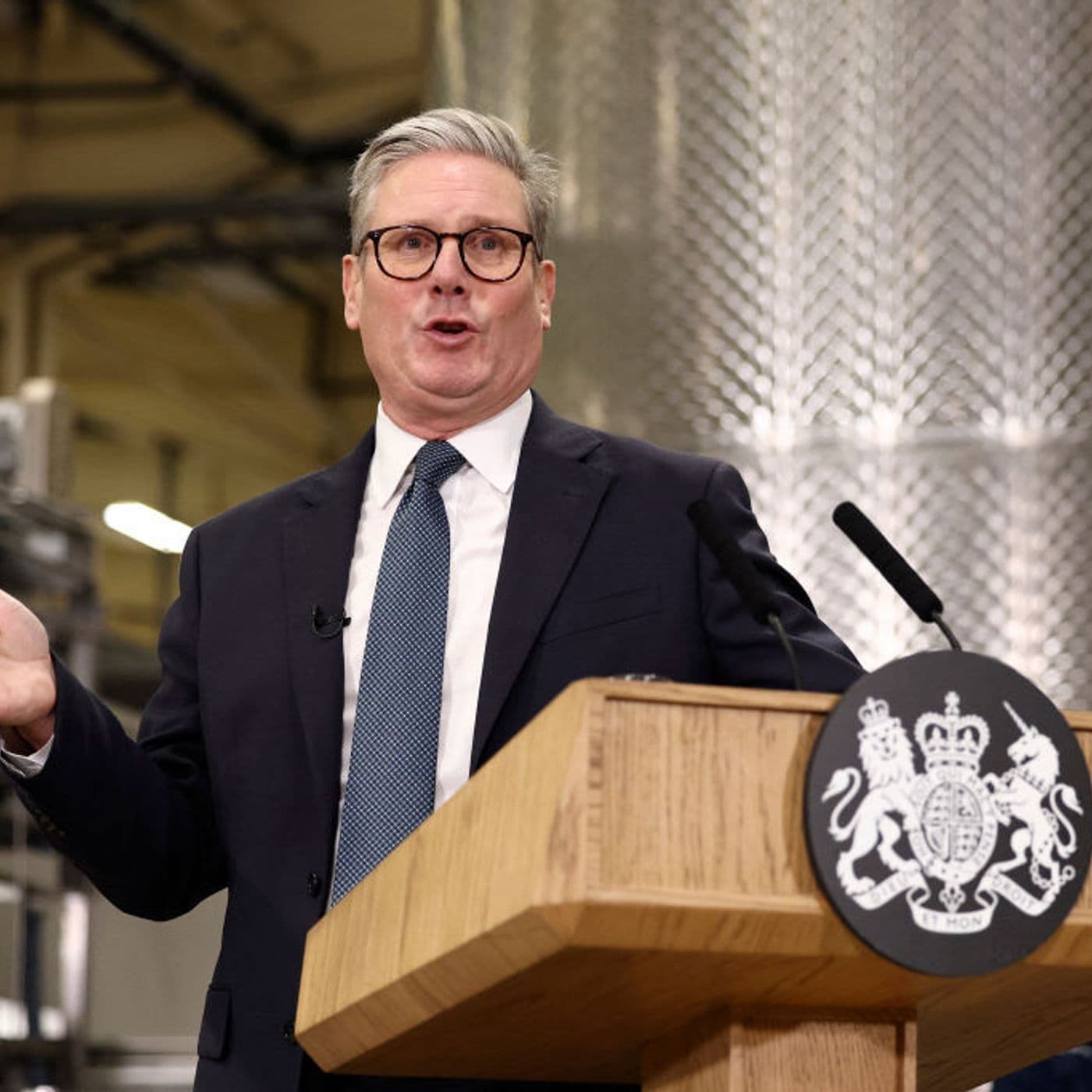 Assisted dying and Chagos row overshadow Starmer’s carbon capture pledge artwork
