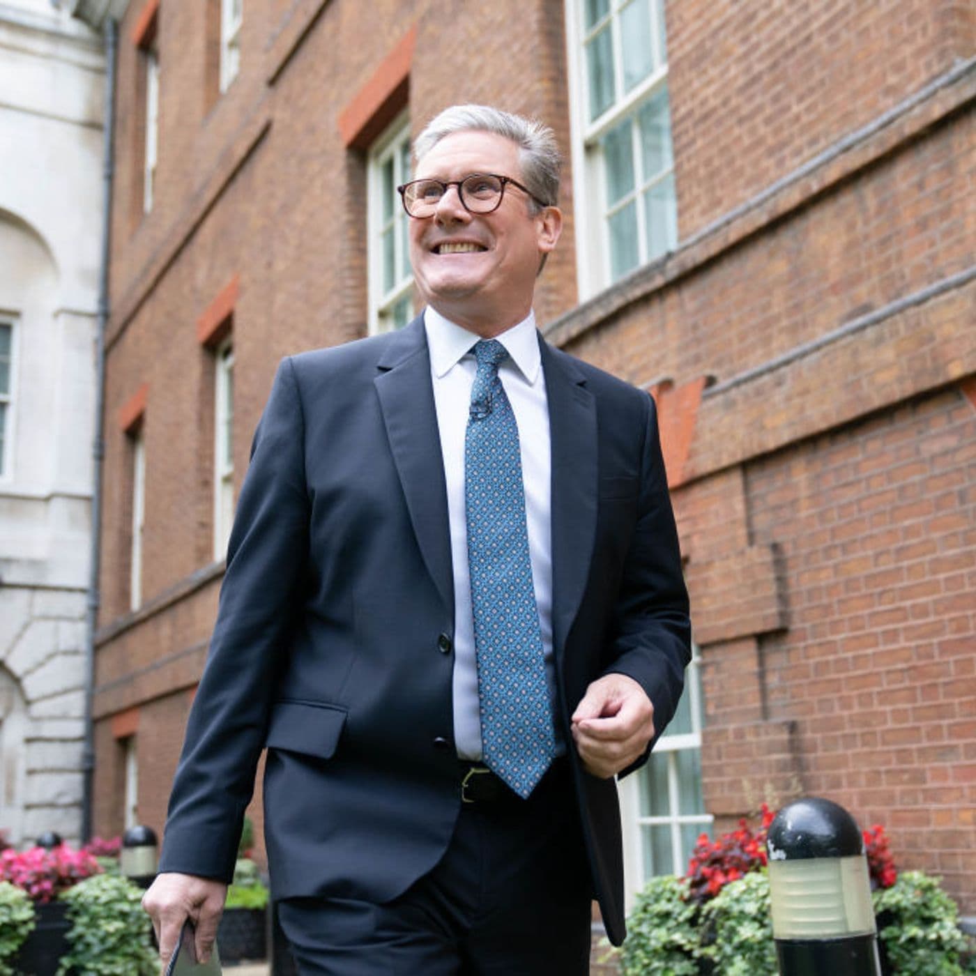 Why has Starmer taken down a portrait of Thatcher? artwork