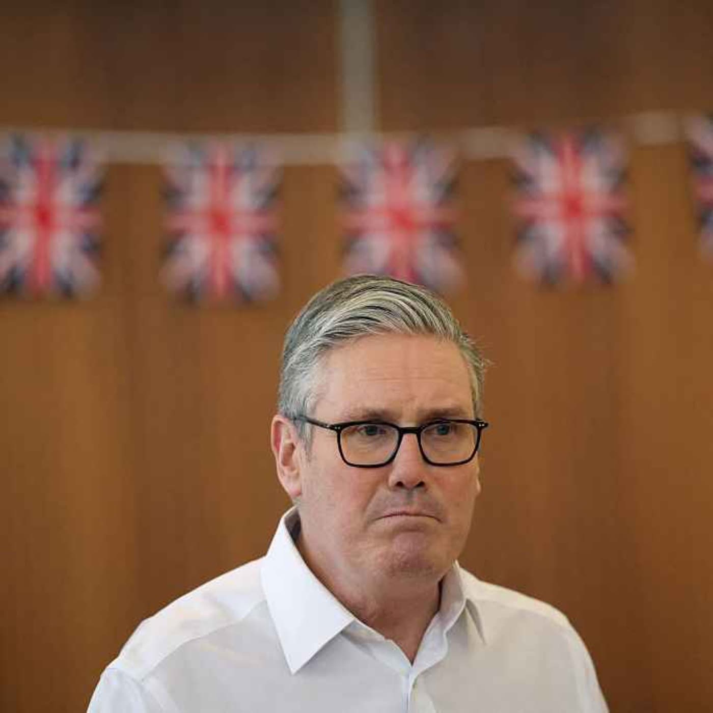 Why is Starmer so unpopular? with Lewis Goodall artwork