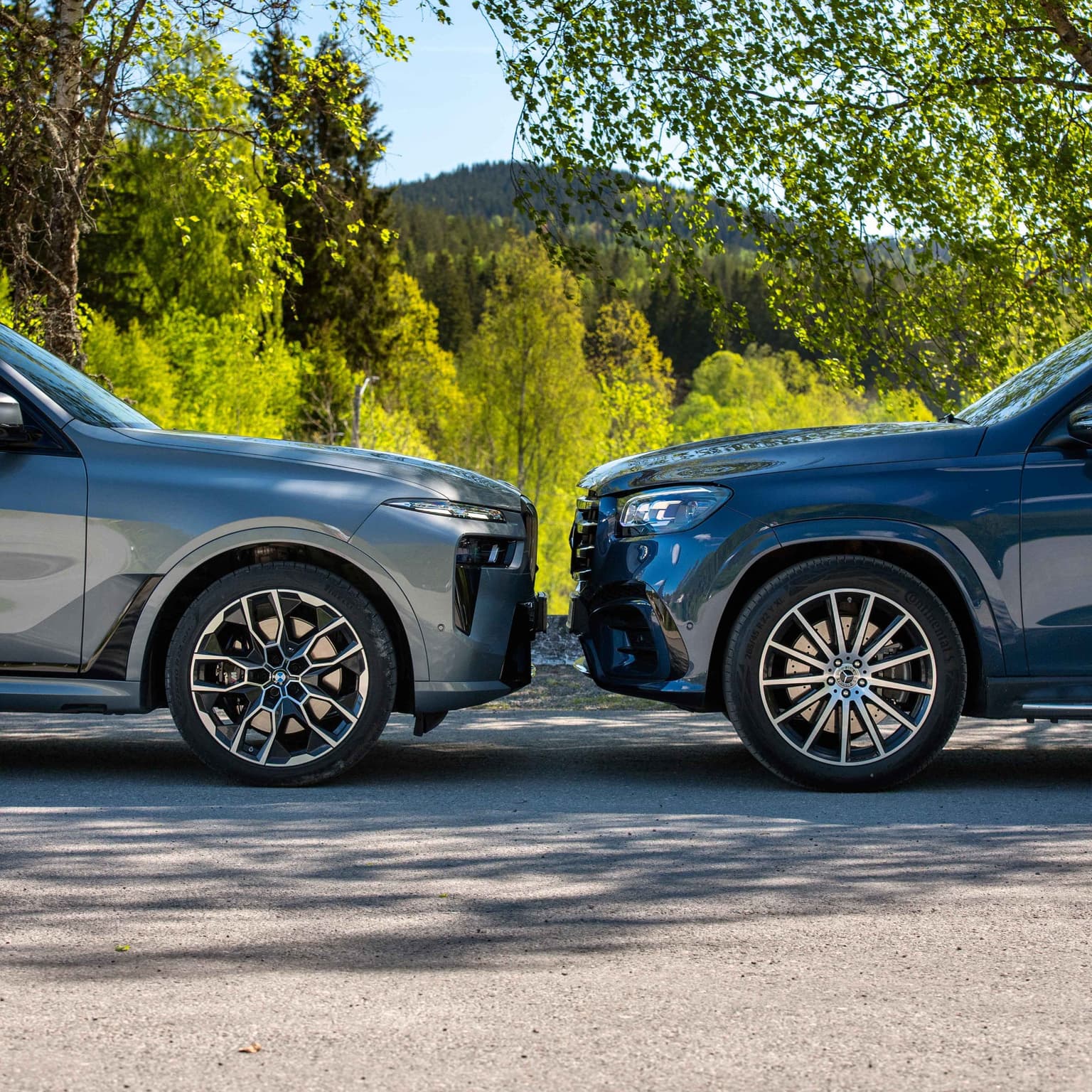 Bonus: BMW X7 diesel (vs. Mercedes GLS) artwork