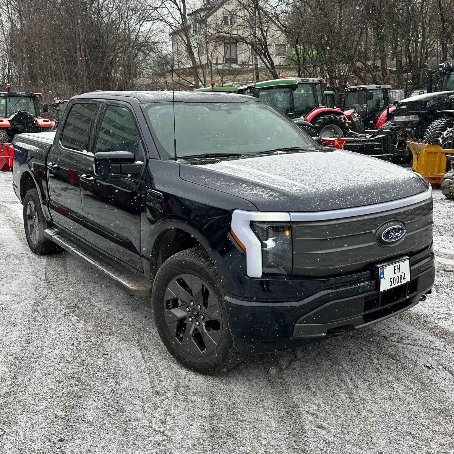BONUS: Tøff eller teit? Vi kjører Ford F-150 Lightning artwork
