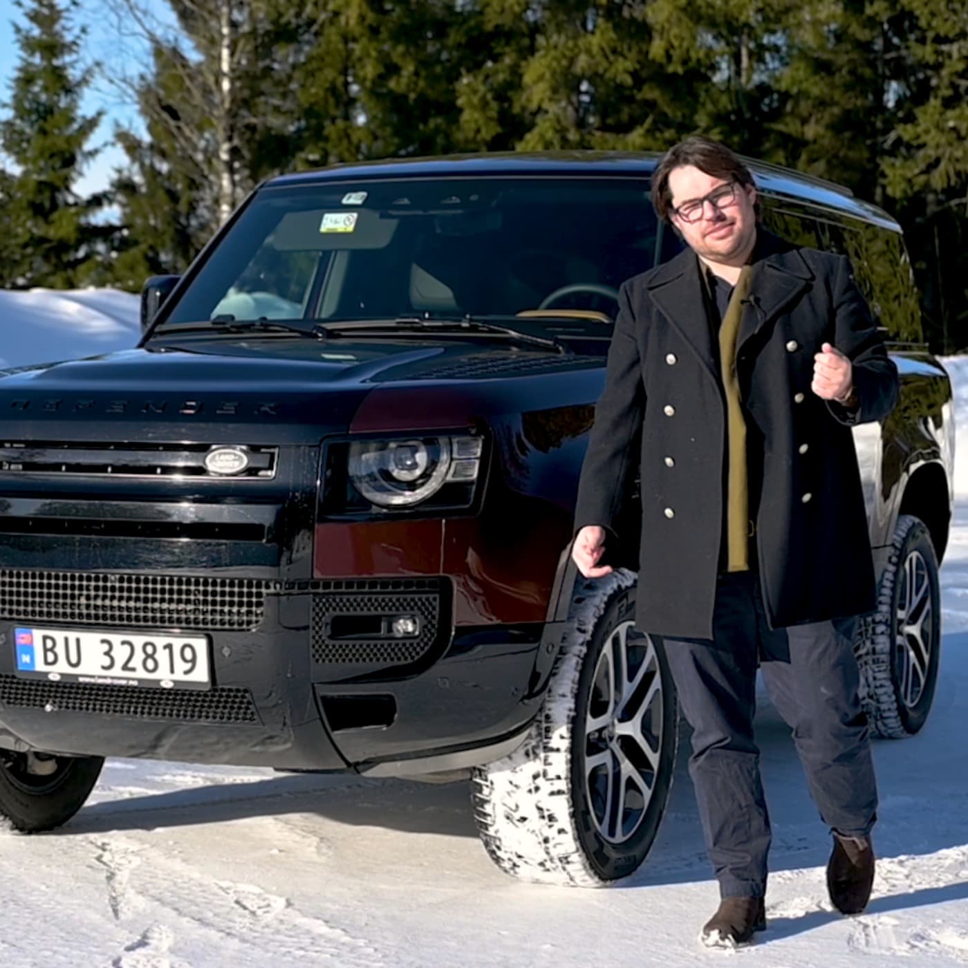 Bonus: Bak rattet i en ufyselig dyr Land Rover artwork
