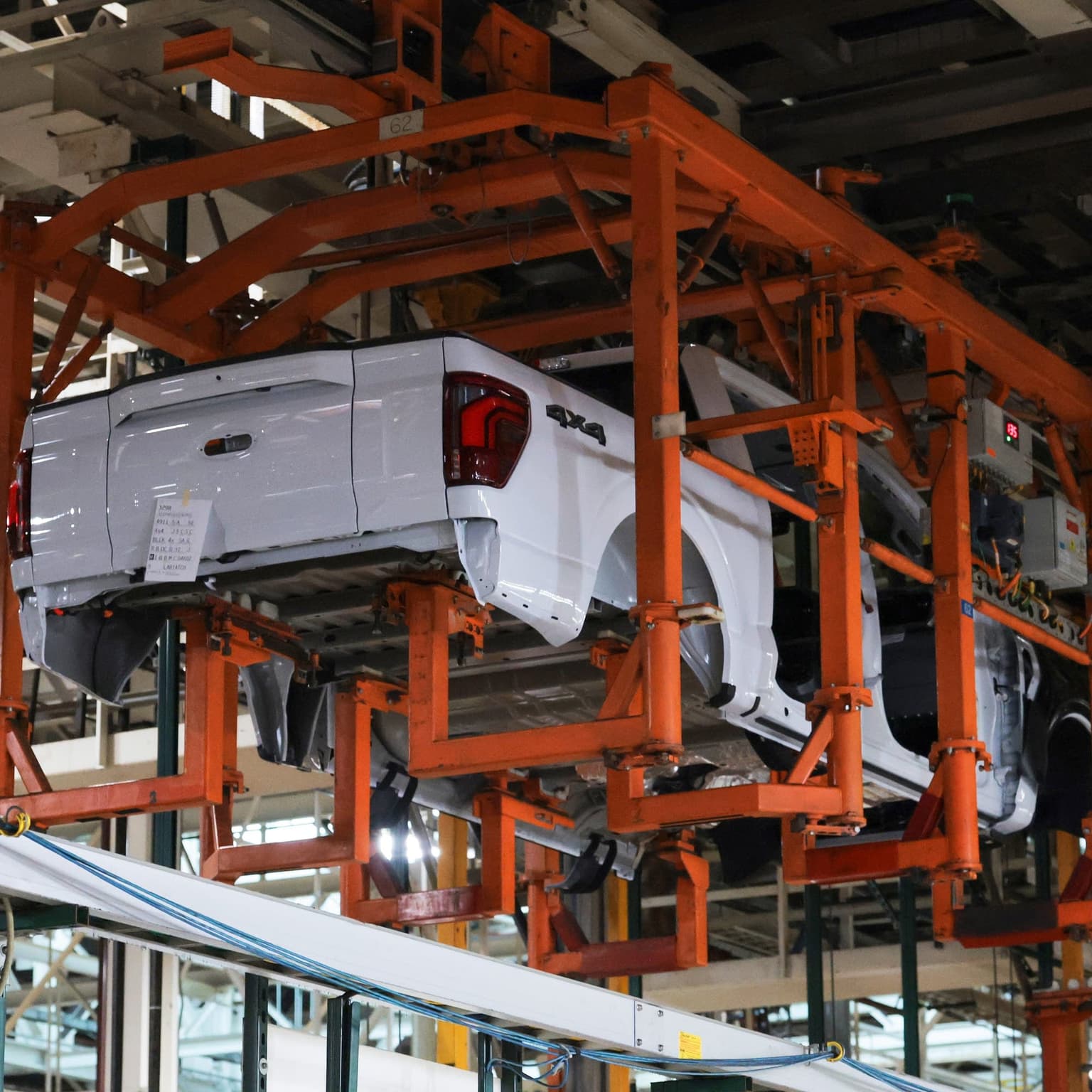 Why higher productivity doesn't equal wage growth artwork