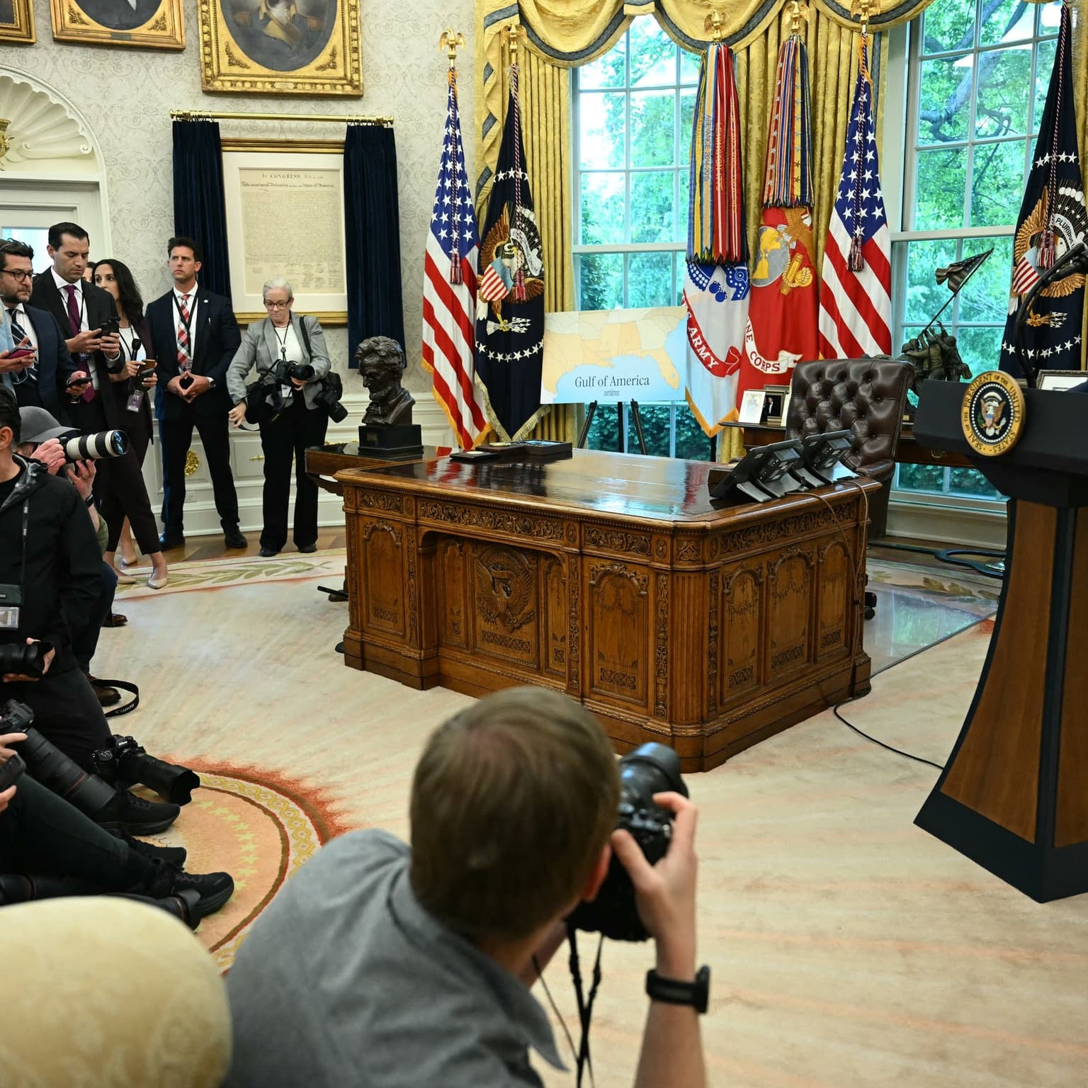 U.S. to talk trade with China artwork