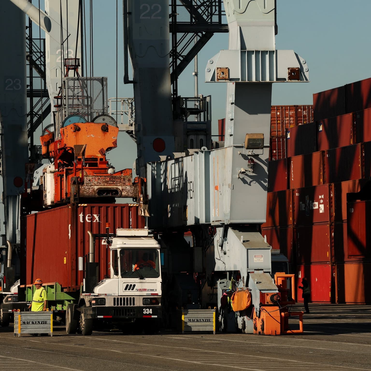 Cargo theft ramps up artwork