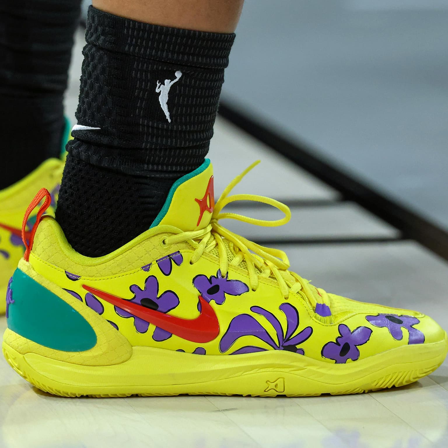 Nike lost its cool artwork