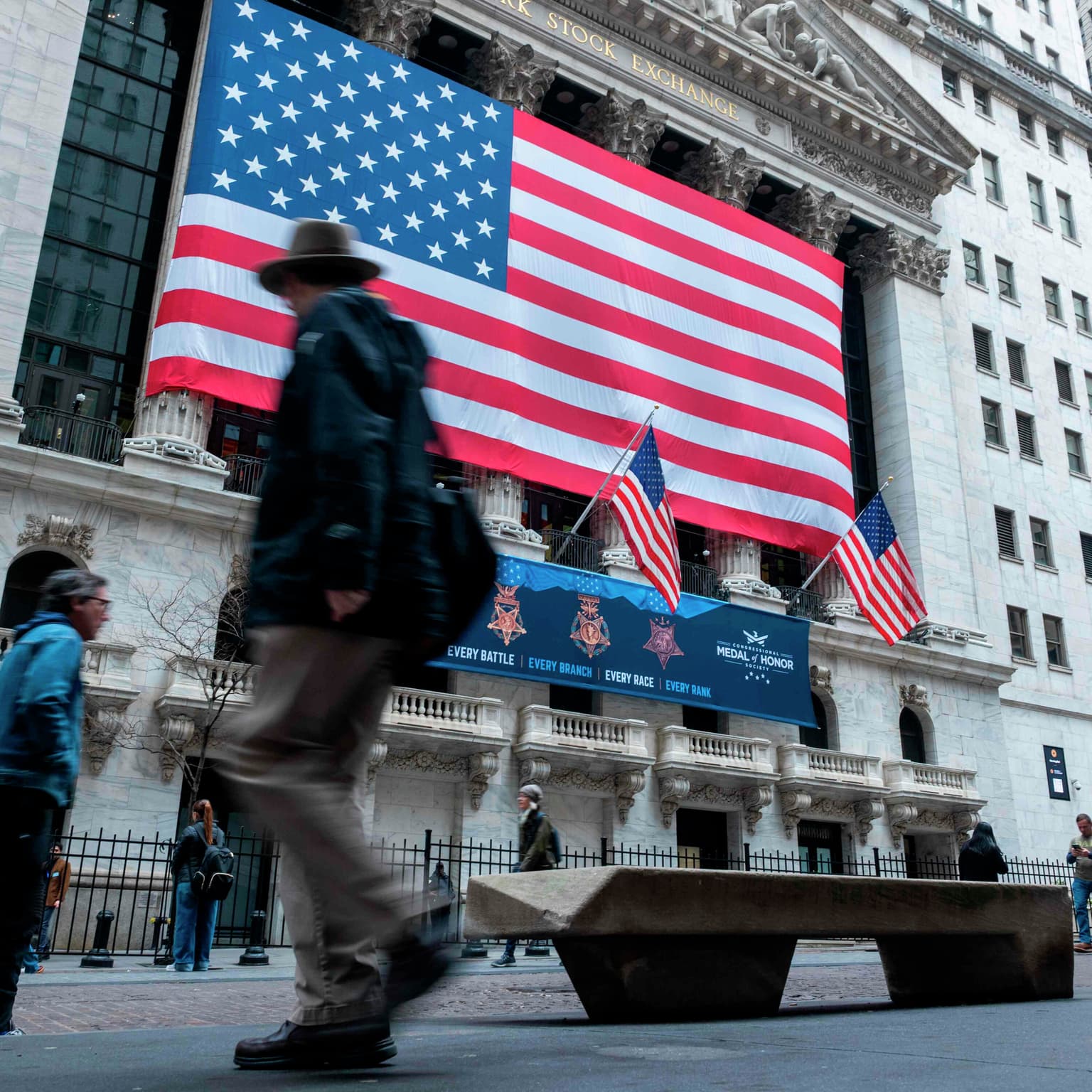 Det, der tæller #48: På Wall Street hvisker børsmæglerne om TACO-Trump artwork