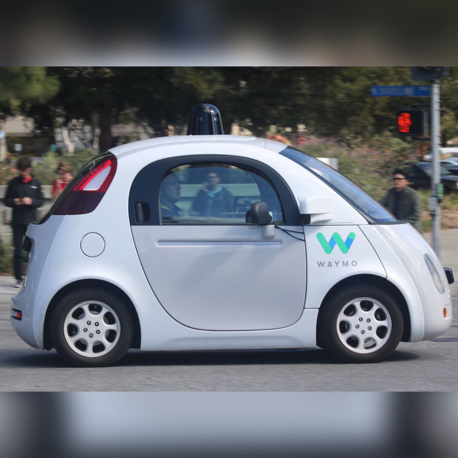AI, Autonomous Vehicles, and Race – Oh my! with Malcolm Gladwell artwork