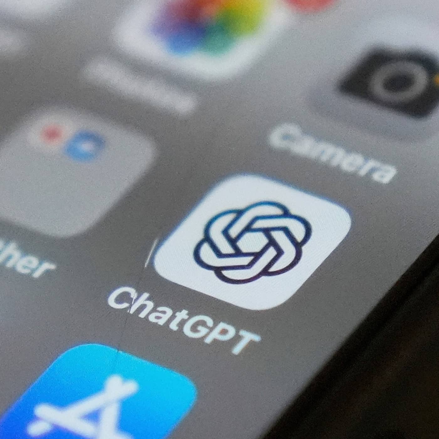 ChatGPT används som vän och terapeut – men det finns de som blir osunt beroende artwork