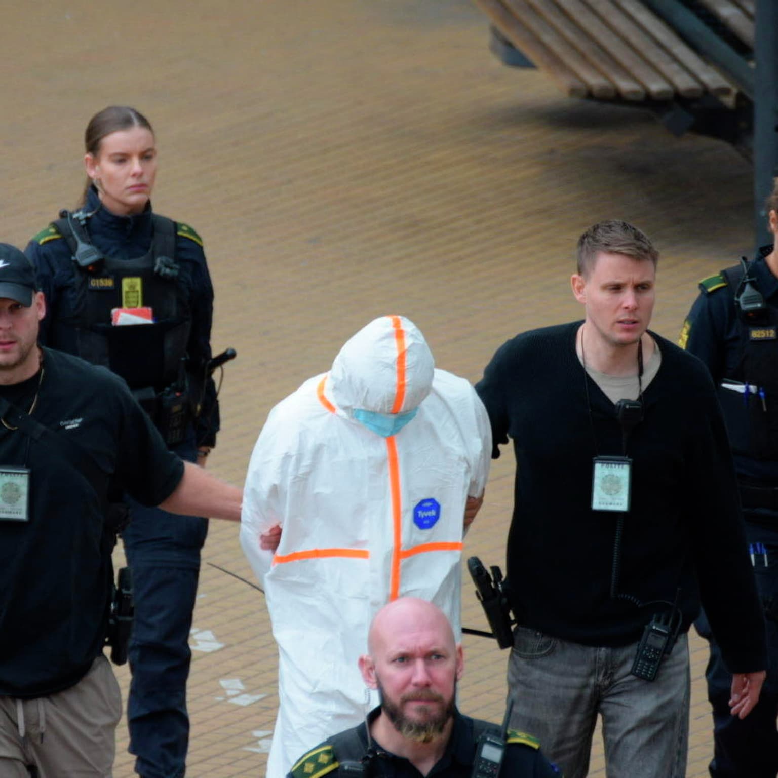 Sådan bliver svenske børn til terrorister artwork
