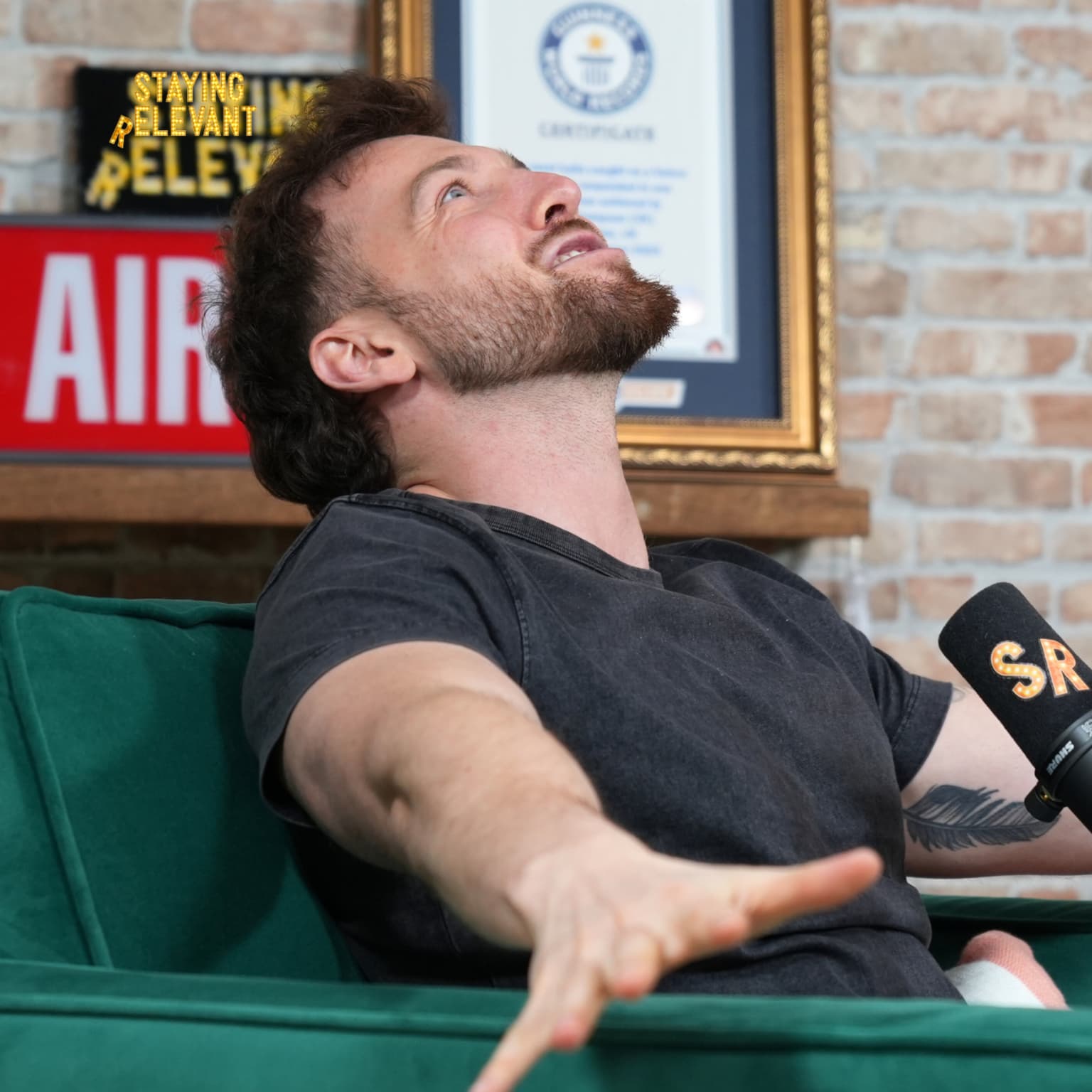 164: Sam gets grilled artwork