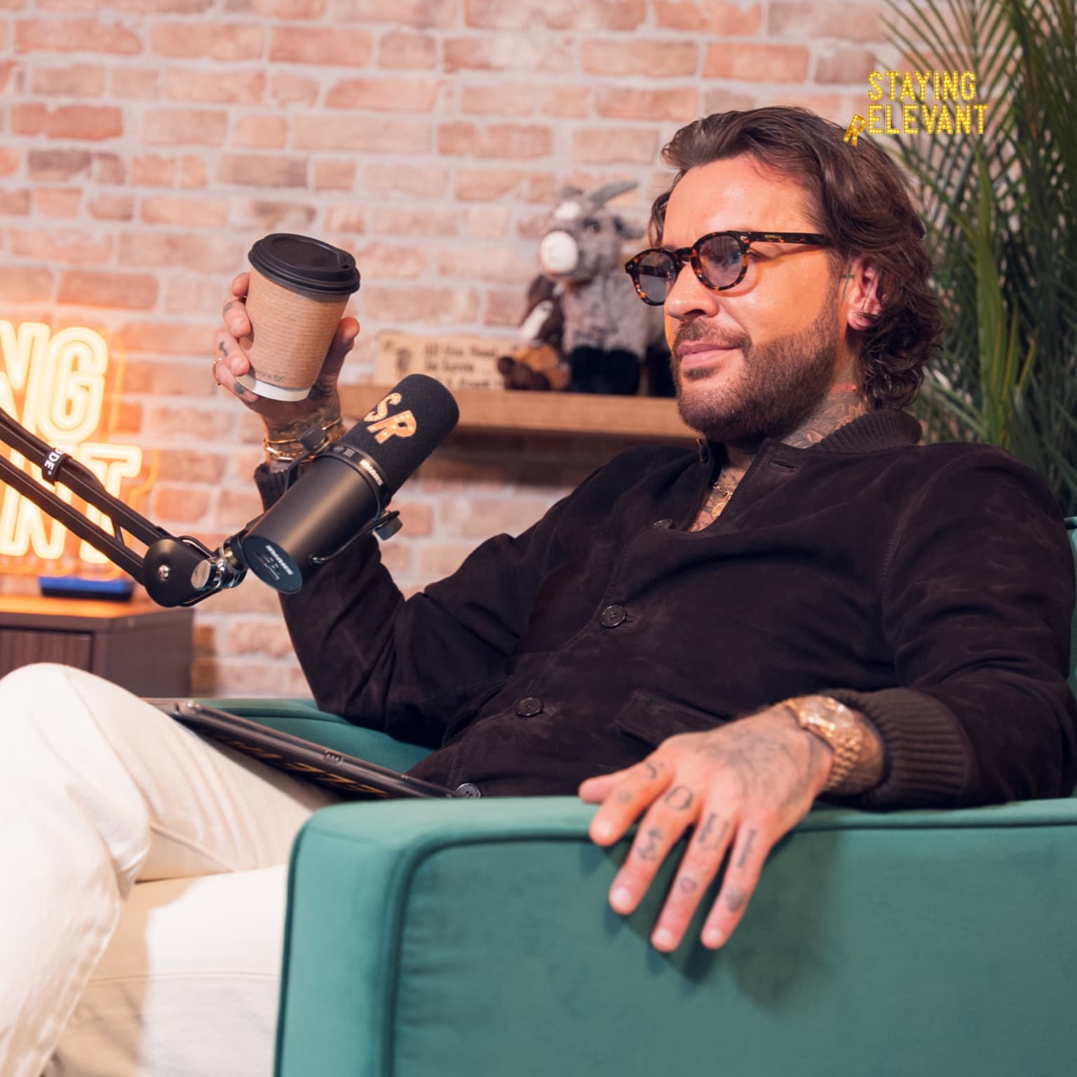 132: Sam's back in town and Pete's going on Love Island? artwork