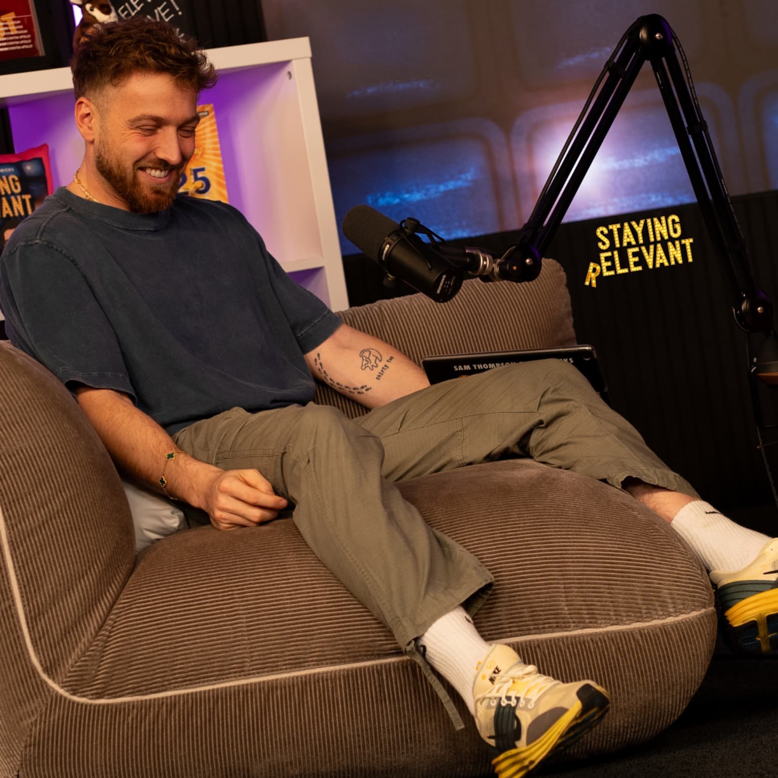 115: Pete's got an announcement and Sam talks Love Island artwork