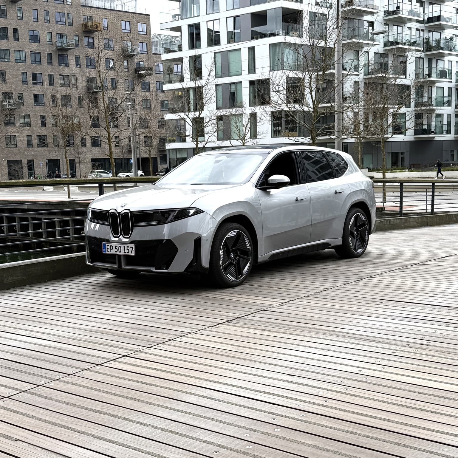 BMW’s fremragende elbil lander til en overraskende pris artwork